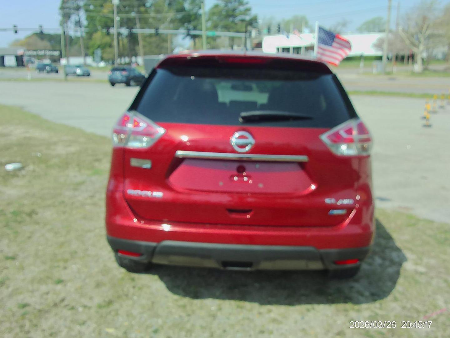 2014 Red Nissan Rogue S AWD (5N1AT2MV5EC) with an 2.5L L4 DOHC 16V engine, Continuously Variable Transmission transmission, located at 2553 Airline Blvd, Portsmouth, VA, 23701, (757) 488-8331, 36.813889, -76.357597 - ***VEHICLE TERMS*** Down Payment: $999 Weekly Payment: $115 APR: 23.9% Repayment Terms: 42 Months *** CALL ELIZABETH SMITH - DIRECTOR OF MARKETING @ 757-488-8331 TO SCHEDULE YOUR APPOINTMENT TODAY AND GET PRE-APPROVED RIGHT OVER THE PHONE*** - Photo#6