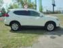2017 White Nissan Rogue S AWD (5N1AT2MV7HC) with an 2.5L L4 DOHC 16V engine, CVT transmission, located at 2553 Airline Blvd, Portsmouth, VA, 23701, (757) 488-8331, 36.813889, -76.357597 - ***VEHICLE TERMS*** Down Payment: $999 Weekly Payment: $120 APR: 23.9% Repayment Terms: 42 Months *** CALL ELIZABETH SMITH - DIRECTOR OF MARKETING @ 757-488-8331 TO SCHEDULE YOUR APPOINTMENT TODAY AND GET PRE-APPROVED RIGHT OVER THE PHONE*** - Photo#4