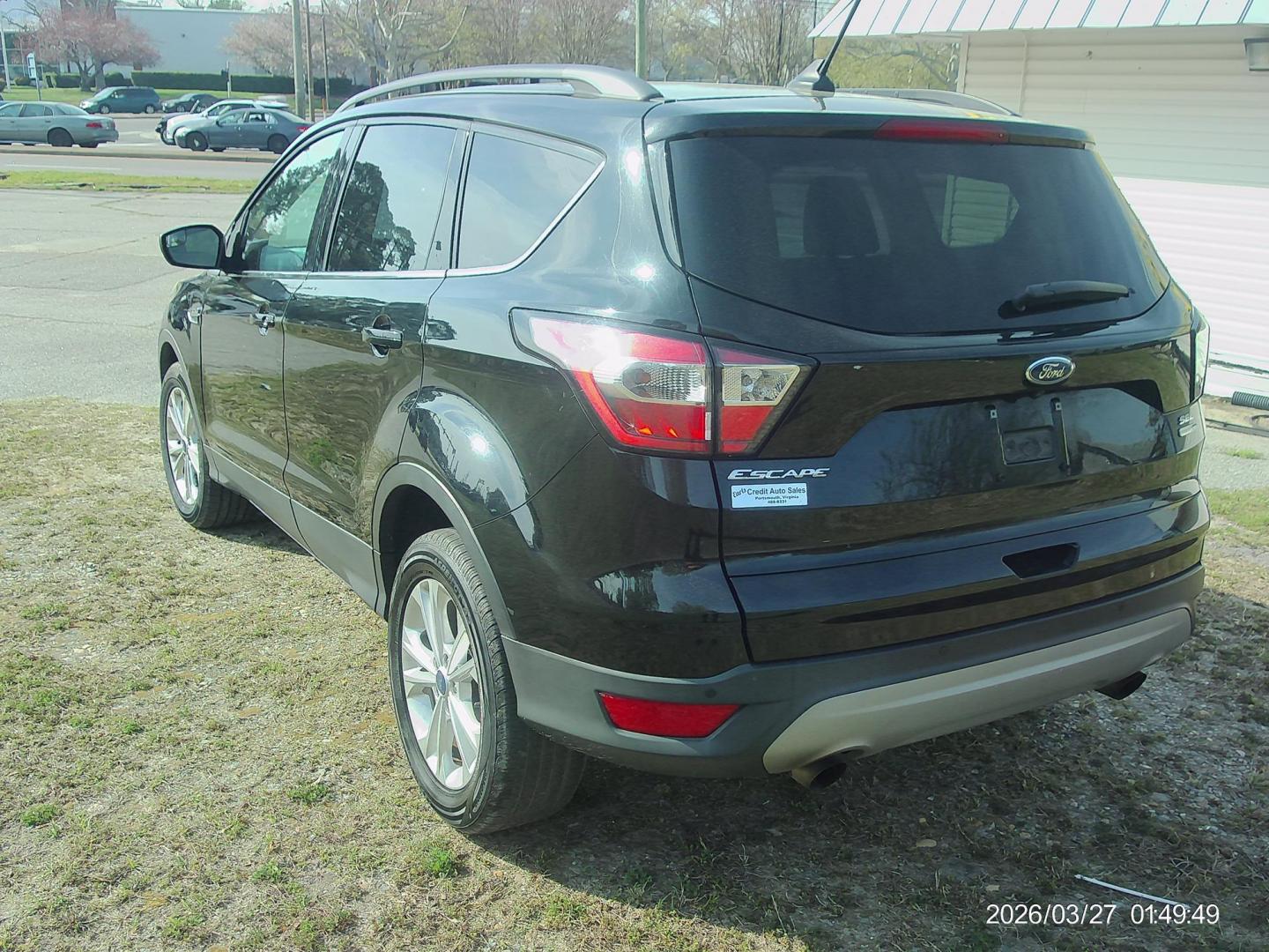 2018 Black Ford Escape SEL 4WD (1FMCU9HD9JU) with an 1.5L L4 DOHC 16V engine, 6A transmission, located at 2553 Airline Blvd, Portsmouth, VA, 23701, (757) 488-8331, 36.813889, -76.357597 - ***VEHICLE TERMS*** Down Payment: $999 Weekly Payment: $120 APR: 23.9% Repayment Terms: 42 Months *** CALL ELIZABETH SMITH - DIRECTOR OF MARKETING @ 757-488-8331 TO SCHEDULE YOUR APPOINTMENT TODAY AND GET PRE-APPROVED RIGHT OVER THE PHONE*** - Photo#4