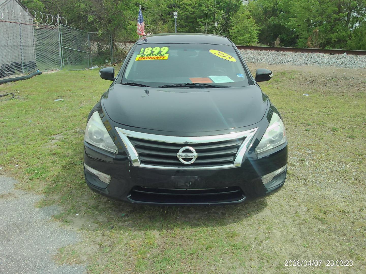 2015 Black Nissan Altima 2.5 S (1N4AL3AP5FN) with an 2.5L L4 DOHC 16V engine, Continuously Variable Transmission transmission, located at 2553 Airline Blvd, Portsmouth, VA, 23701, (757) 488-8331, 36.813889, -76.357597 - ***VEHICLE TERMS*** Down Payment: $899 Weekly Payment: $110 APR: 23.9% Repayment Terms: 42 Months *** CALL ELIZABETH SMITH - DIRECTOR OF MARKETING @ 757-488-8331 TO SCHEDULE YOUR APPOINTMENT TODAY AND GET PRE-APPROVED RIGHT OVER THE PHONE*** - Photo#2