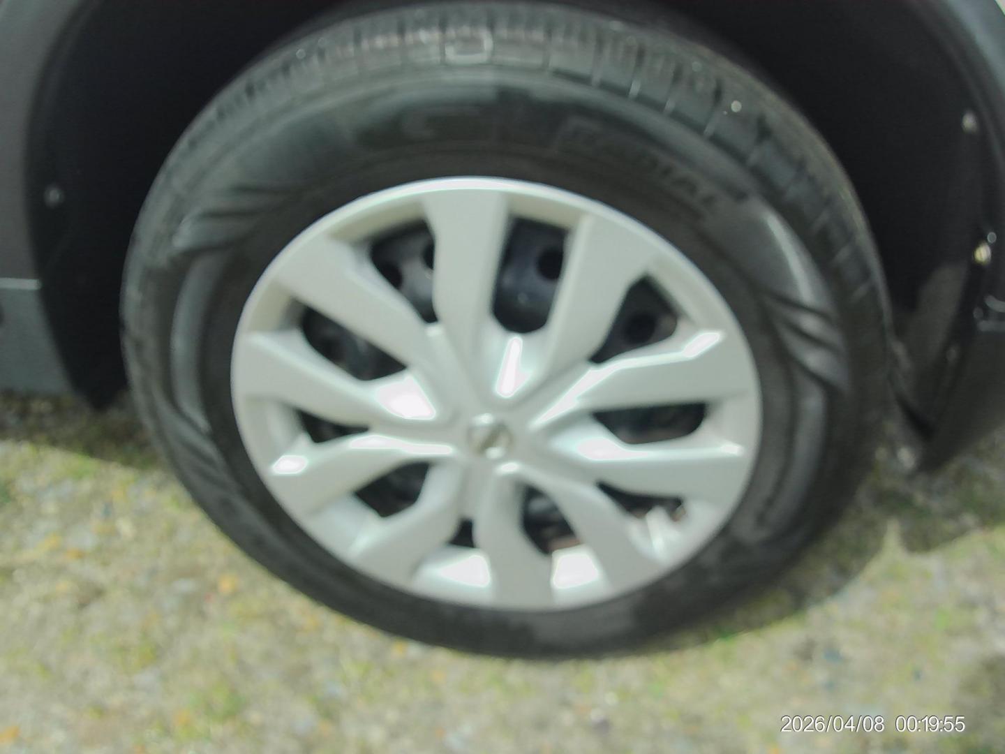 2016 White Nissan Rogue S 2WD (JN8AT2MT3GW) with an 2.5L L4 DOHC 16V engine, CVT transmission, located at 2553 Airline Blvd, Portsmouth, VA, 23701, (757) 488-8331, 36.813889, -76.357597 - ***VEHICLE TERMS*** Down Payment: $799 Weekly Payment: $110 APR: 23.9% Repayment Terms: 42 Months *** CALL ELIZABETH SMITH - DIRECTOR OF MARKETING @ 757-488-8331 TO SCHEDULE YOUR APPOINTMENT TODAY AND GET PRE-APPROVED RIGHT OVER THE PHONE*** - Photo#8