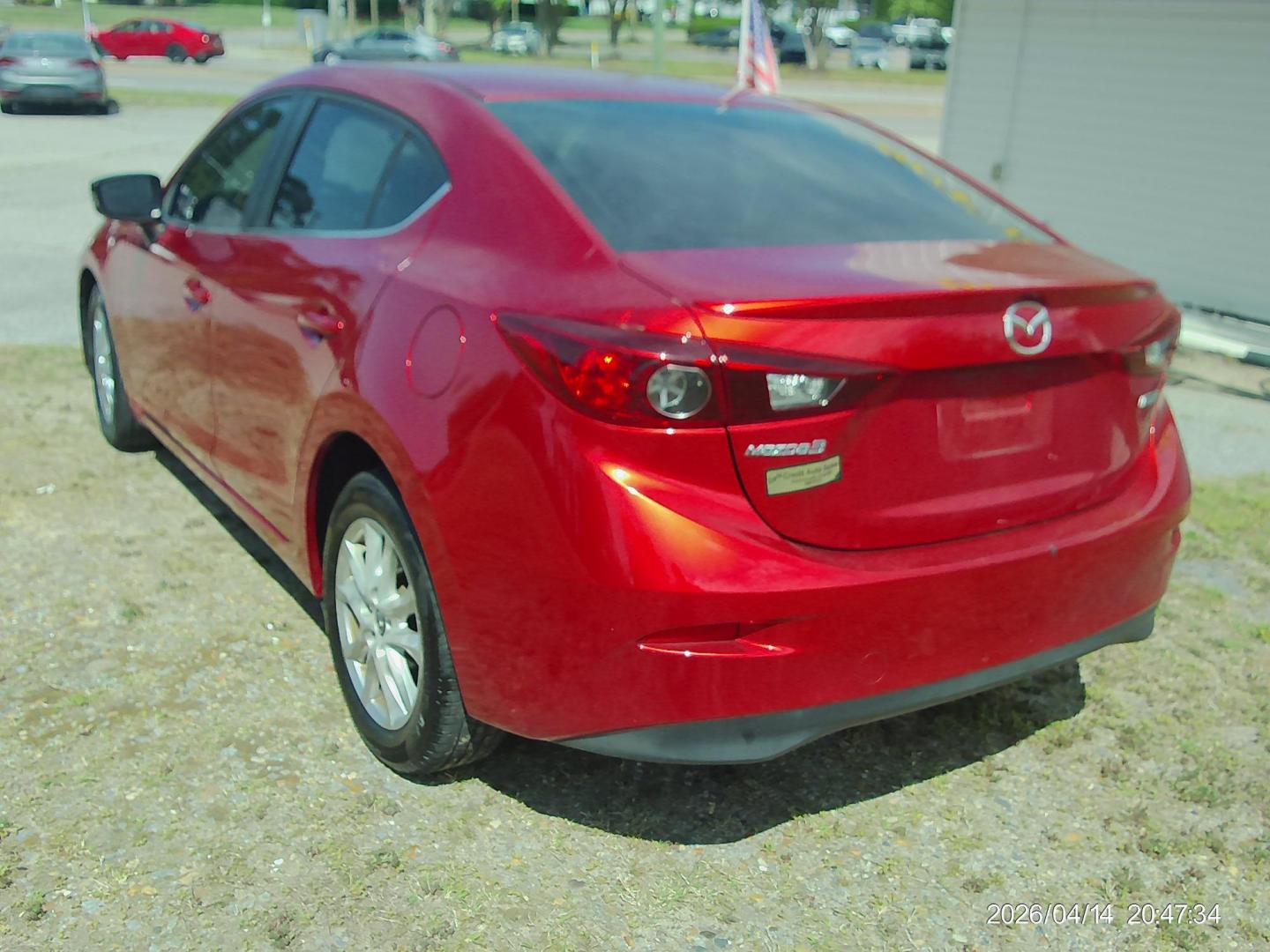 2014 Red Mazda MAZDA3 i Touring AT 4-Door (JM1BM1V72E1) with an 2.0L L4 DOHC 16V engine, 6-Speed Automatic transmission, located at 2553 Airline Blvd, Portsmouth, VA, 23701, (757) 488-8331, 36.813889, -76.357597 - ***VEHICLE TERMS*** Down Payment: $899 Weekly Payment: $110 APR: 23.9% Repayment Terms: 42 Months *** CALL ELIZABETH SMITH - DIRECTOR OF MARKETING @ 757-488-8331 TO SCHEDULE YOUR APPOINTMENT TODAY AND GET PRE-APPROVED RIGHT OVER THE PHONE*** - Photo#7