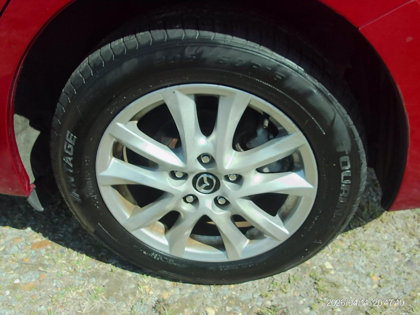 2014 Red Mazda MAZDA3 i Touring AT 4-Door (JM1BM1V72E1) with an 2.0L L4 DOHC 16V engine, 6-Speed Automatic transmission, located at 2553 Airline Blvd, Portsmouth, VA, 23701, (757) 488-8331, 36.813889, -76.357597 - ***VEHICLE TERMS*** Down Payment: $899 Weekly Payment: $110 APR: 23.9% Repayment Terms: 42 Months *** CALL ELIZABETH SMITH - DIRECTOR OF MARKETING @ 757-488-8331 TO SCHEDULE YOUR APPOINTMENT TODAY AND GET PRE-APPROVED RIGHT OVER THE PHONE*** - Photo#8