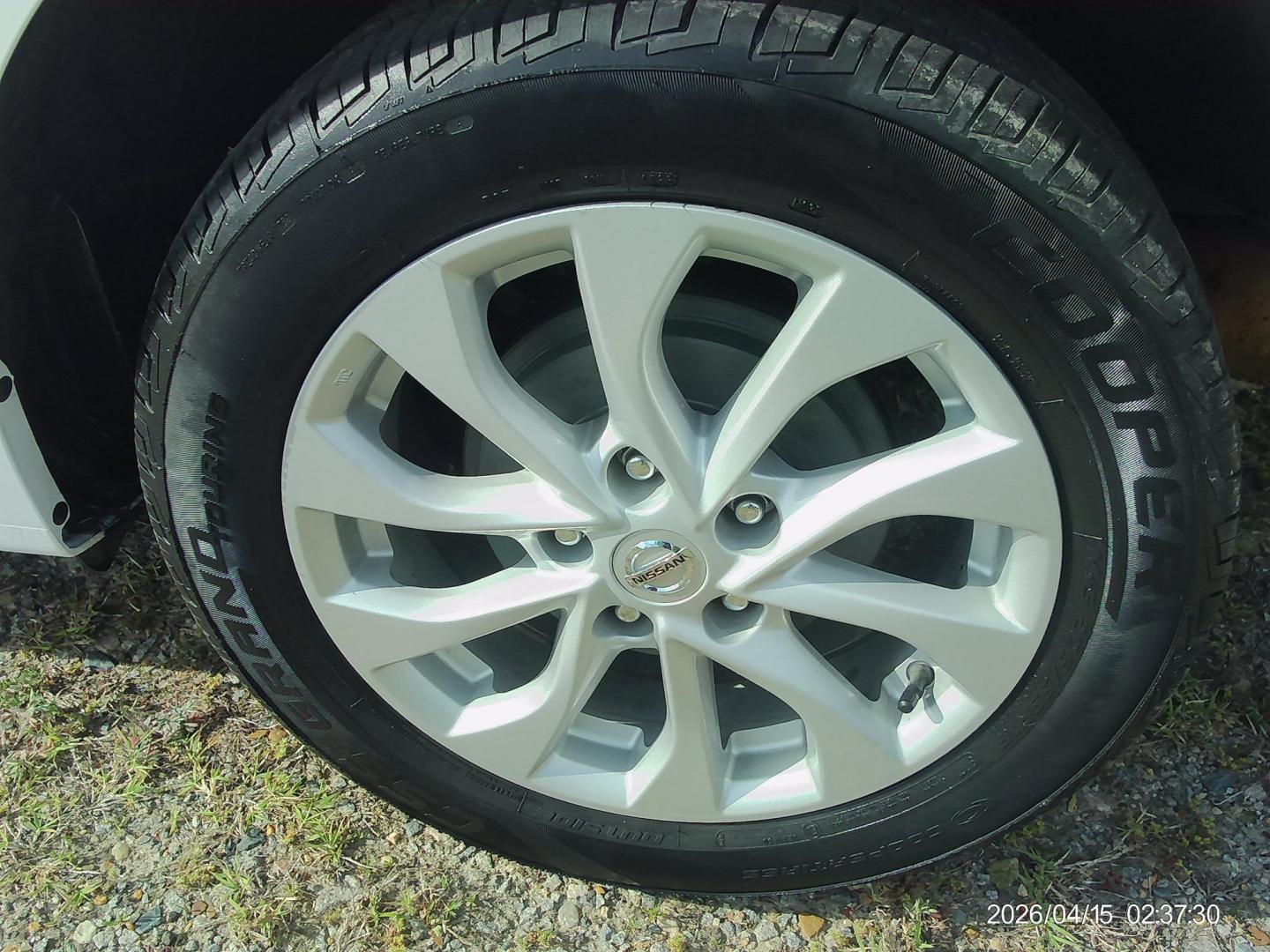 2019 Nissan Sentra S CVT (3N1AB7AP3KY) with an 1.8L L4 SFI DOHC 16V engine, CVT transmission, located at 2553 Airline Blvd, Portsmouth, VA, 23701, (757) 488-8331, 36.813889, -76.357597 - ***VEHICLE TERMS*** Down Payment: $899 Weekly Payment: $110 APR: 23.9% Repayment Terms: 42 Months *** CALL ELIZABETH SMITH - DIRECTOR OF MARKETING @ 757-488-8331 TO SCHEDULE YOUR APPOINTMENT TODAY AND GET PRE-APPROVED RIGHT OVER THE PHONE*** - Photo#8