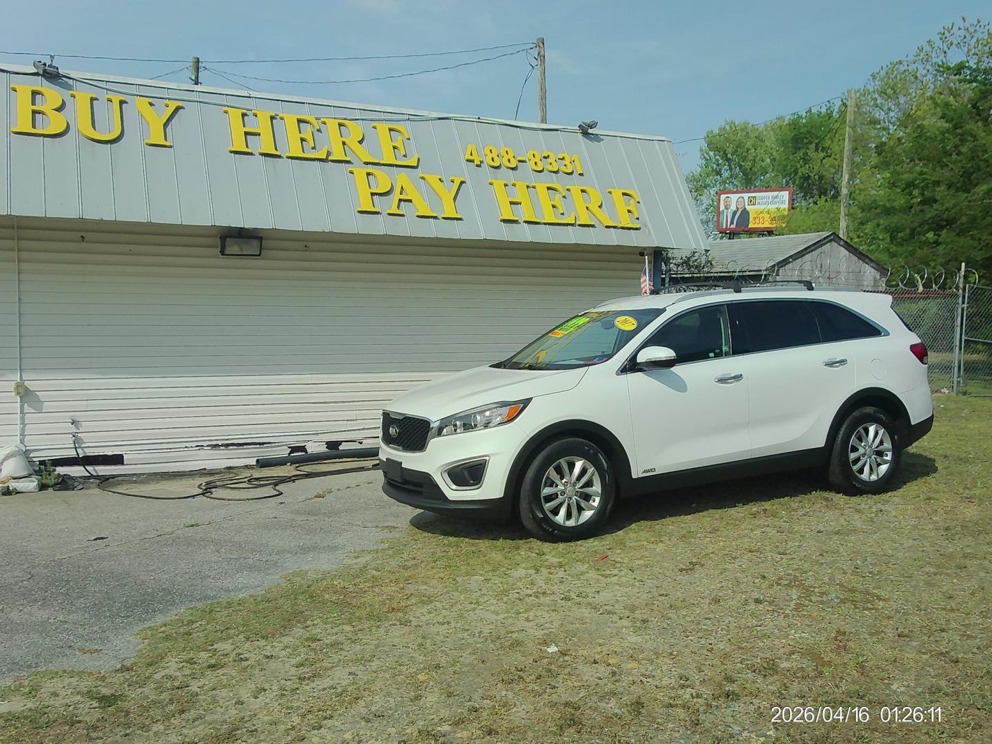 2017 Kia Sorento LX AWD (5XYPGDA30HG) with an 2.4L L4 DOHC 16V engine, 6A transmission, located at 2553 Airline Blvd, Portsmouth, VA, 23701, (757) 488-8331, 36.813889, -76.357597 - ***VEHICLE TERMS*** Down Payment: $1499 Weekly Payment: $120 APR: 23.9% Repayment Terms: 42 Months *** CALL ELIZABETH SMITH - DIRECTOR OF MARKETING @ 757-488-8331 TO SCHEDULE YOUR APPOINTMENT TODAY AND GET PRE-APPROVED RIGHT OVER THE PHONE*** - Photo#0