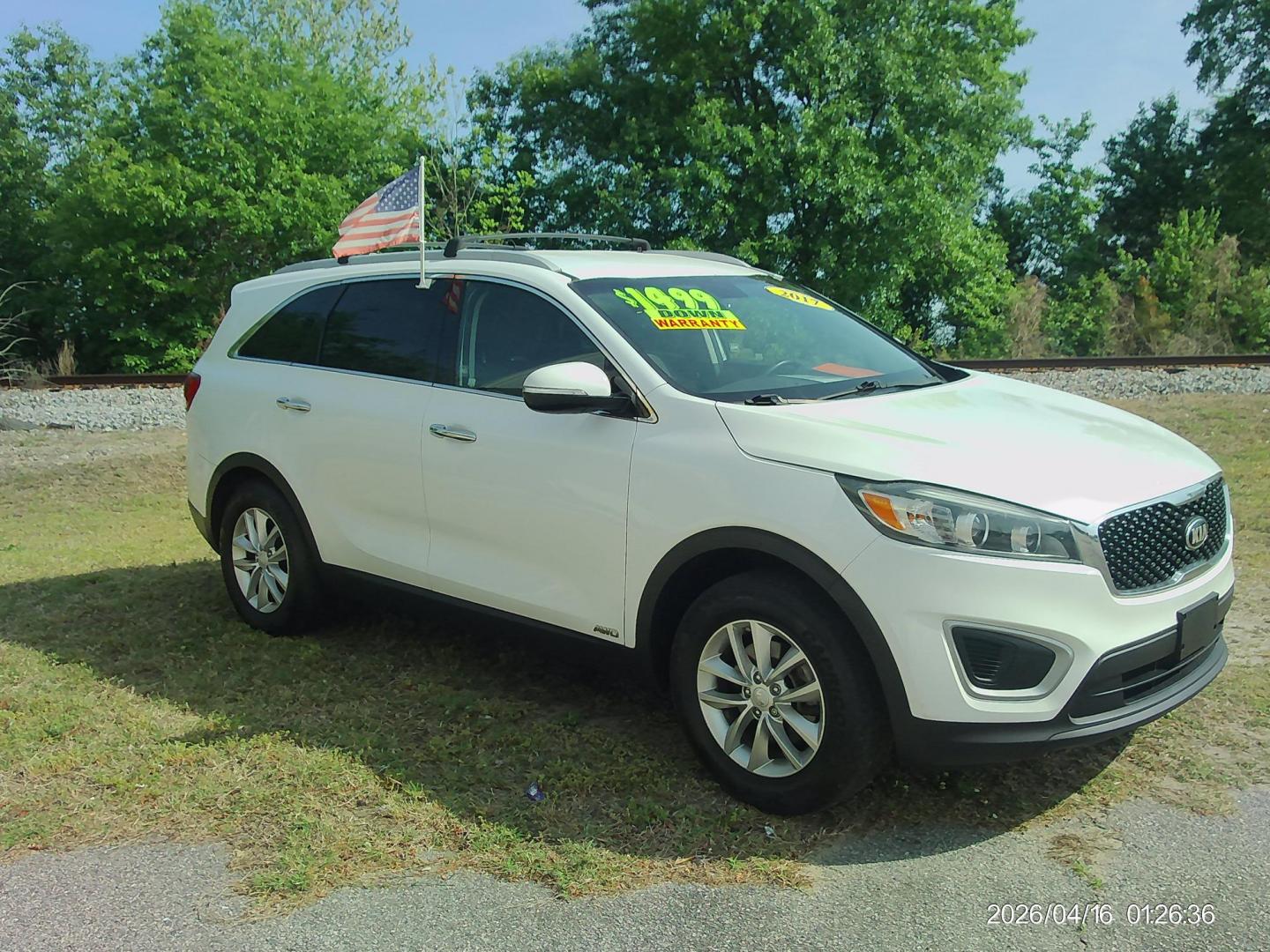 2017 Kia Sorento LX AWD (5XYPGDA30HG) with an 2.4L L4 DOHC 16V engine, 6A transmission, located at 2553 Airline Blvd, Portsmouth, VA, 23701, (757) 488-8331, 36.813889, -76.357597 - ***VEHICLE TERMS*** Down Payment: $1499 Weekly Payment: $120 APR: 23.9% Repayment Terms: 42 Months *** CALL ELIZABETH SMITH - DIRECTOR OF MARKETING @ 757-488-8331 TO SCHEDULE YOUR APPOINTMENT TODAY AND GET PRE-APPROVED RIGHT OVER THE PHONE*** - Photo#2
