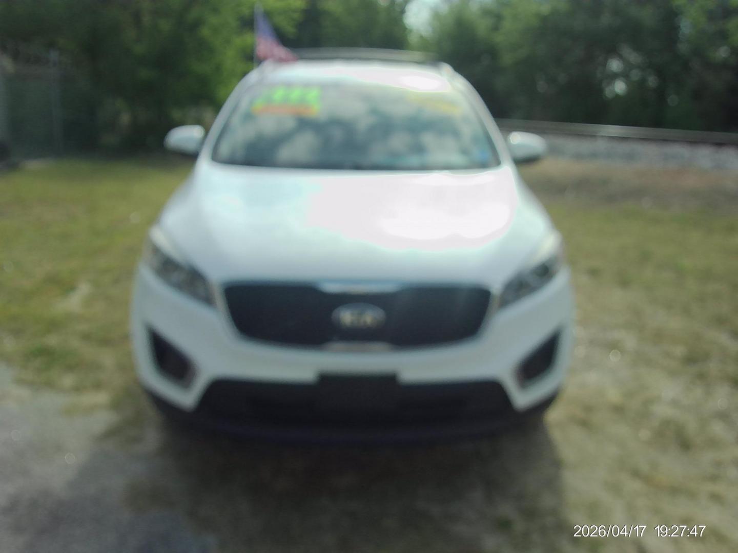 2017 Kia Sorento LX AWD (5XYPGDA30HG) with an 2.4L L4 DOHC 16V engine, 6A transmission, located at 2553 Airline Blvd, Portsmouth, VA, 23701, (757) 488-8331, 36.813889, -76.357597 - ***VEHICLE TERMS*** Down Payment: $999 Weekly Payment: $120 APR: 23.9% Repayment Terms: 42 Months *** CALL ELIZABETH SMITH - DIRECTOR OF MARKETING @ 757-488-8331 TO SCHEDULE YOUR APPOINTMENT TODAY AND GET PRE-APPROVED RIGHT OVER THE PHONE*** - Photo#2