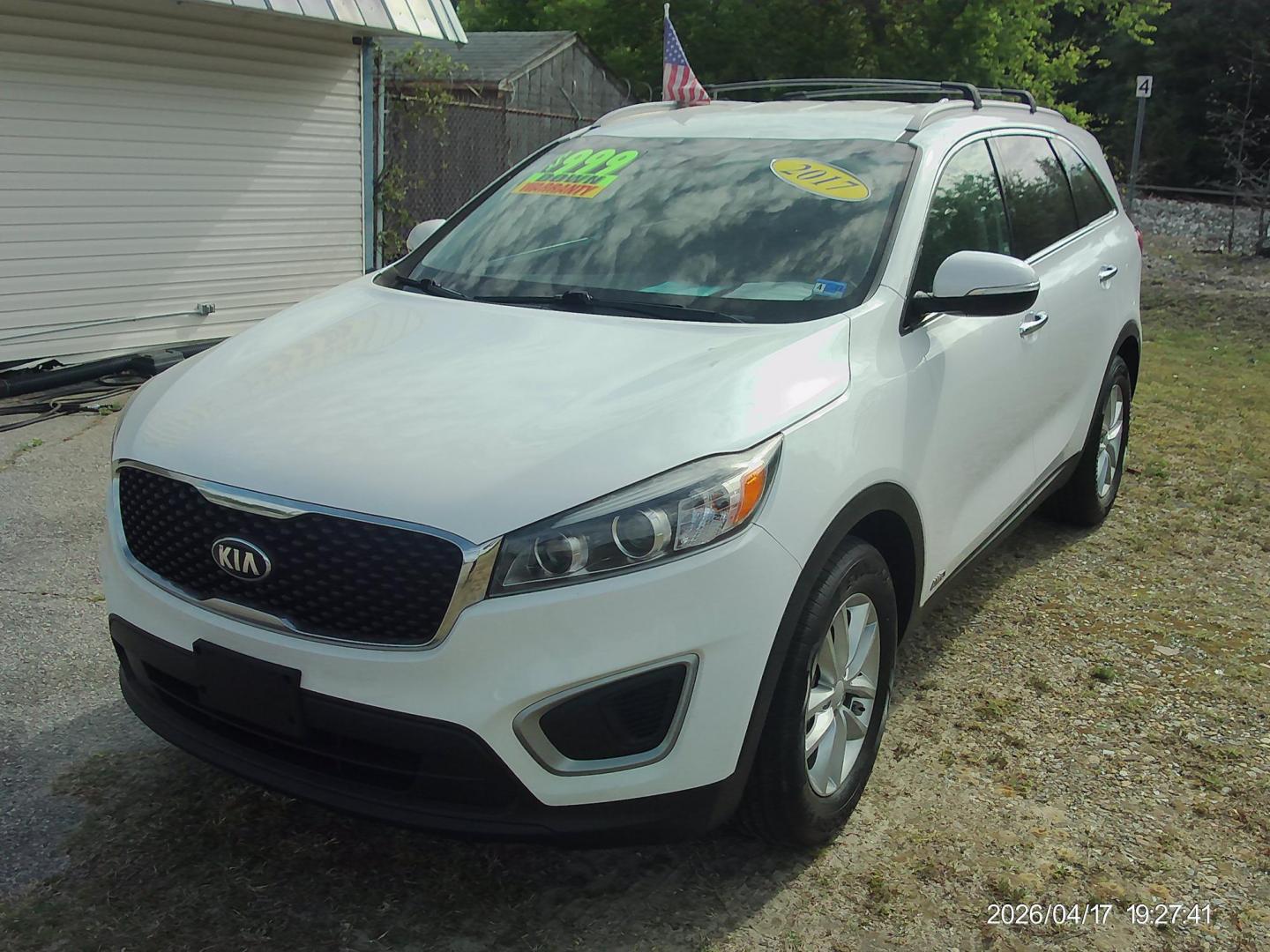 2017 Kia Sorento LX AWD (5XYPGDA30HG) with an 2.4L L4 DOHC 16V engine, 6A transmission, located at 2553 Airline Blvd, Portsmouth, VA, 23701, (757) 488-8331, 36.813889, -76.357597 - ***VEHICLE TERMS*** Down Payment: $999 Weekly Payment: $120 APR: 23.9% Repayment Terms: 42 Months *** CALL ELIZABETH SMITH - DIRECTOR OF MARKETING @ 757-488-8331 TO SCHEDULE YOUR APPOINTMENT TODAY AND GET PRE-APPROVED RIGHT OVER THE PHONE*** - Photo#1