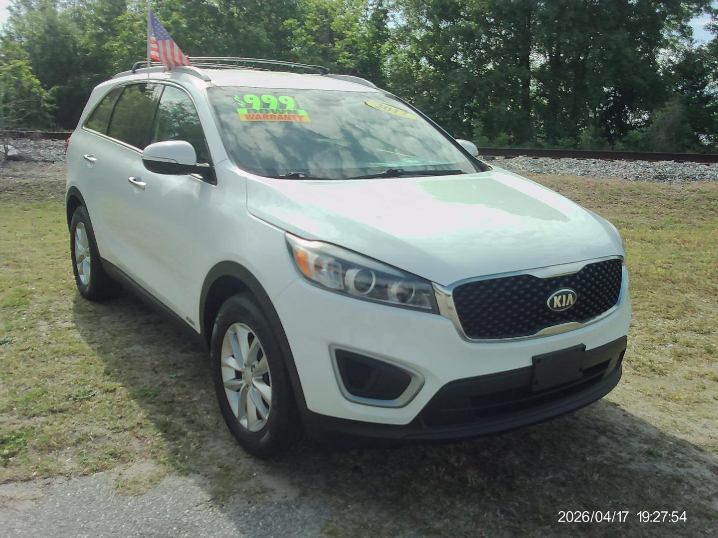 2017 Kia Sorento LX AWD (5XYPGDA30HG) with an 2.4L L4 DOHC 16V engine, 6A transmission, located at 2553 Airline Blvd, Portsmouth, VA, 23701, (757) 488-8331, 36.813889, -76.357597 - ***VEHICLE TERMS*** Down Payment: $999 Weekly Payment: $120 APR: 23.9% Repayment Terms: 42 Months *** CALL ELIZABETH SMITH - DIRECTOR OF MARKETING @ 757-488-8331 TO SCHEDULE YOUR APPOINTMENT TODAY AND GET PRE-APPROVED RIGHT OVER THE PHONE*** - Photo#3