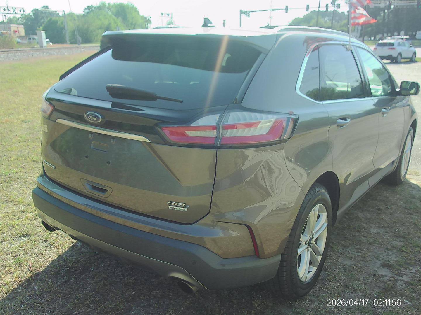 2019 Ford Edge SEL FWD (2FMPK3J97KB) with an 2.0L L4 DOHC 16V engine, 6A transmission, located at 2553 Airline Blvd, Portsmouth, VA, 23701, (757) 488-8331, 36.813889, -76.357597 - ***VEHICLE TERMS*** Down Payment: $1499 Weekly Payment: $120 APR: 23.9% Repayment Terms: 42 Months *** CALL ELIZABETH SMITH - DIRECTOR OF MARKETING @ 757-488-8331 TO SCHEDULE YOUR APPOINTMENT TODAY AND GET PRE-APPROVED RIGHT OVER THE PHONE*** - Photo#5