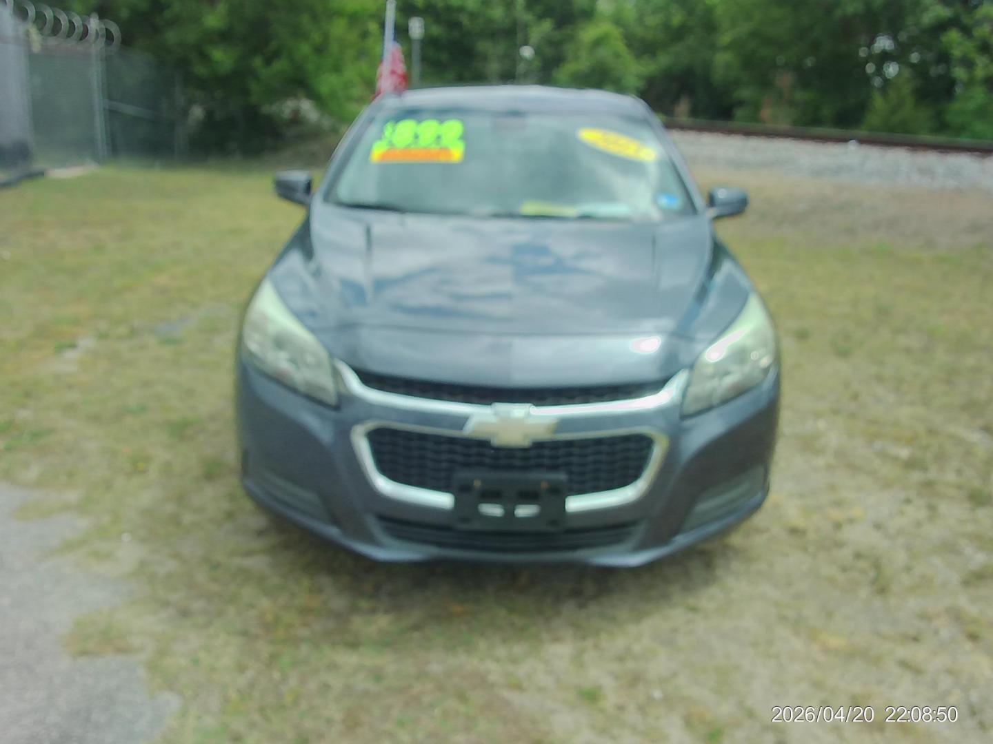 2015 Blue Chevrolet Malibu 1LT (1G11C5SL5FF) with an 2.5L L4 DOHC 16V engine, 6-Speed Automatic transmission, located at 2553 Airline Blvd, Portsmouth, VA, 23701, (757) 488-8331, 36.813889, -76.357597 - ***VEHICLE TERMS*** Down Payment: $899 Weekly Payment: $110 APR: 23.9% Repayment Terms: 42 Months *** CALL ELIZABETH SMITH - DIRECTOR OF MARKETING @ 757-488-8331 TO SCHEDULE YOUR APPOINTMENT TODAY AND GET PRE-APPROVED RIGHT OVER THE PHONE*** - Photo#2