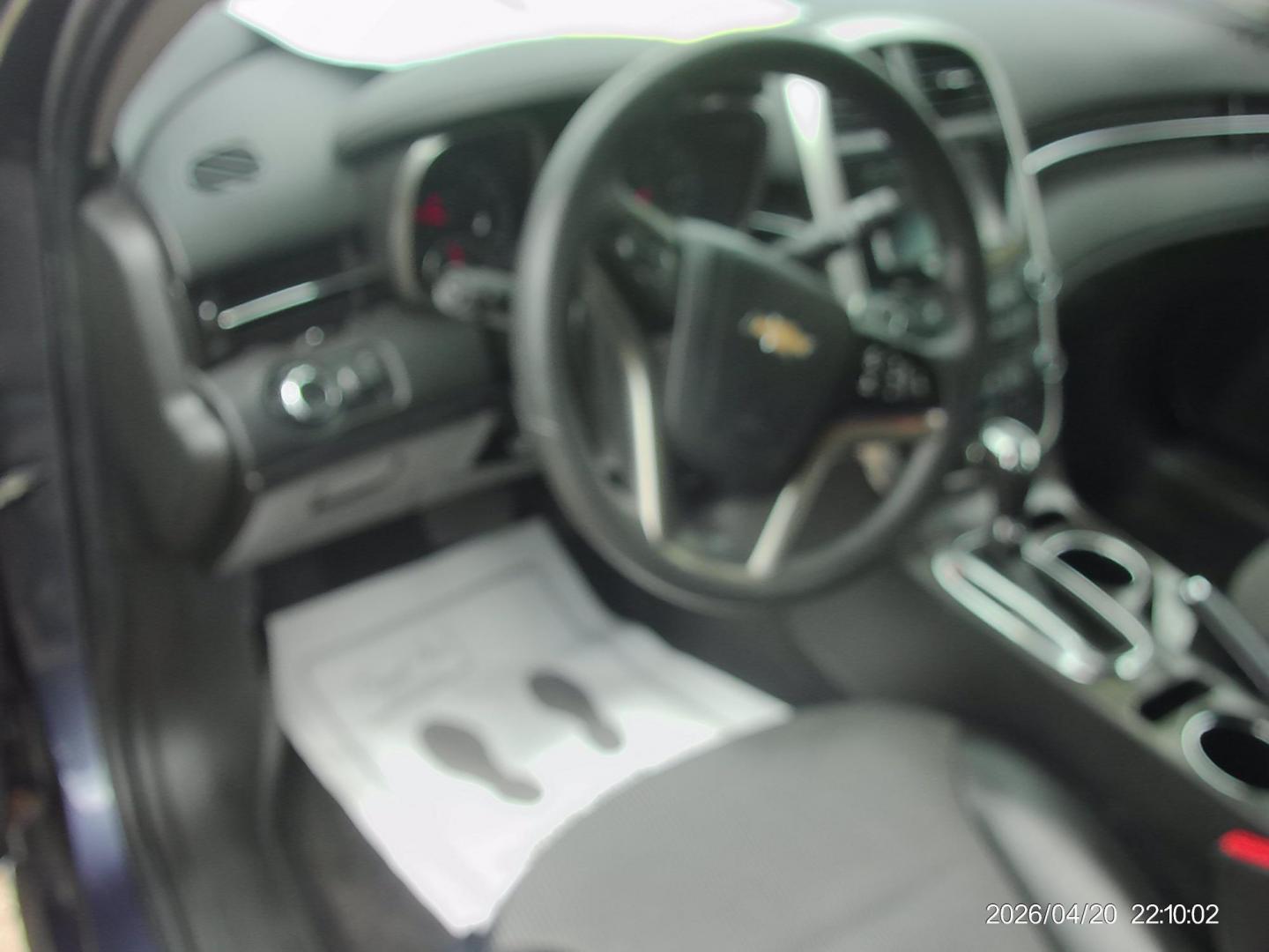 2015 Blue Chevrolet Malibu 1LT (1G11C5SL5FF) with an 2.5L L4 DOHC 16V engine, 6-Speed Automatic transmission, located at 2553 Airline Blvd, Portsmouth, VA, 23701, (757) 488-8331, 36.813889, -76.357597 - ***VEHICLE TERMS*** Down Payment: $899 Weekly Payment: $110 APR: 23.9% Repayment Terms: 42 Months *** CALL ELIZABETH SMITH - DIRECTOR OF MARKETING @ 757-488-8331 TO SCHEDULE YOUR APPOINTMENT TODAY AND GET PRE-APPROVED RIGHT OVER THE PHONE*** - Photo#9