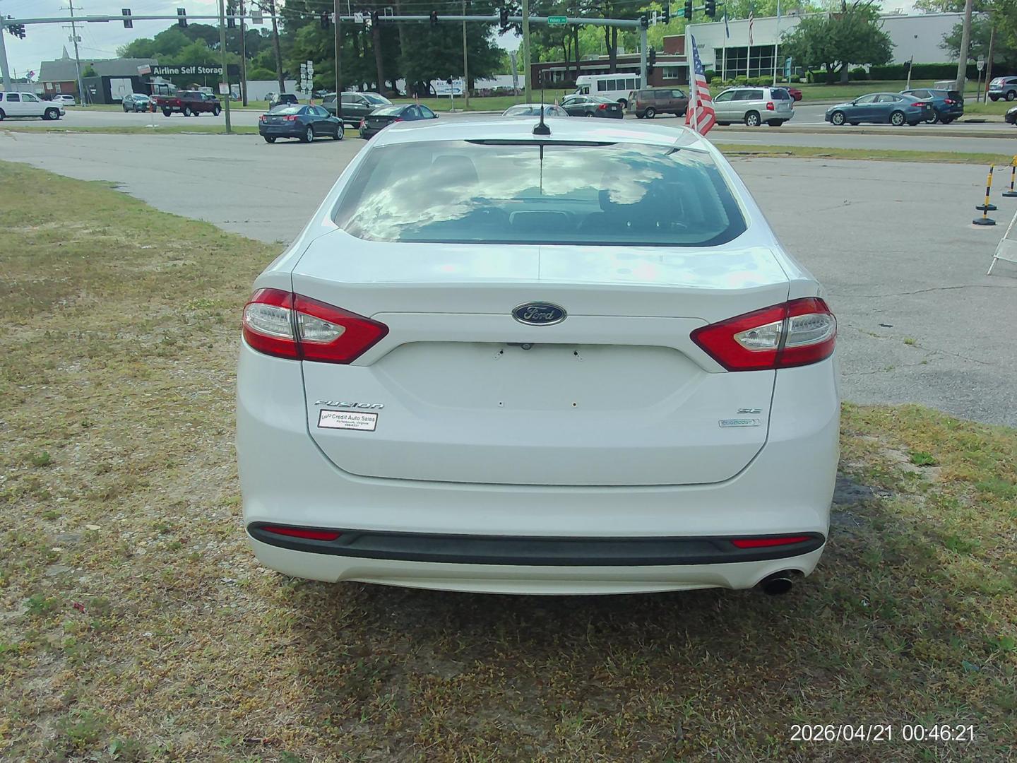 2016 White Ford Fusion SE (1FA6P0HD4G5) with an 1.5L L4 DOHC 16V engine, 6-Speed Automatic transmission, located at 2553 Airline Blvd, Portsmouth, VA, 23701, (757) 488-8331, 36.813889, -76.357597 - ***VEHICLE TERMS*** Down Payment: $999 Weekly Payment: $115 APR: 23.9% Repayment Terms: 42 Months *** CALL ELIZABETH SMITH - DIRECTOR OF MARKETING @ 757-488-8331 TO SCHEDULE YOUR APPOINTMENT TODAY AND GET PRE-APPROVED RIGHT OVER THE PHONE*** - Photo#6