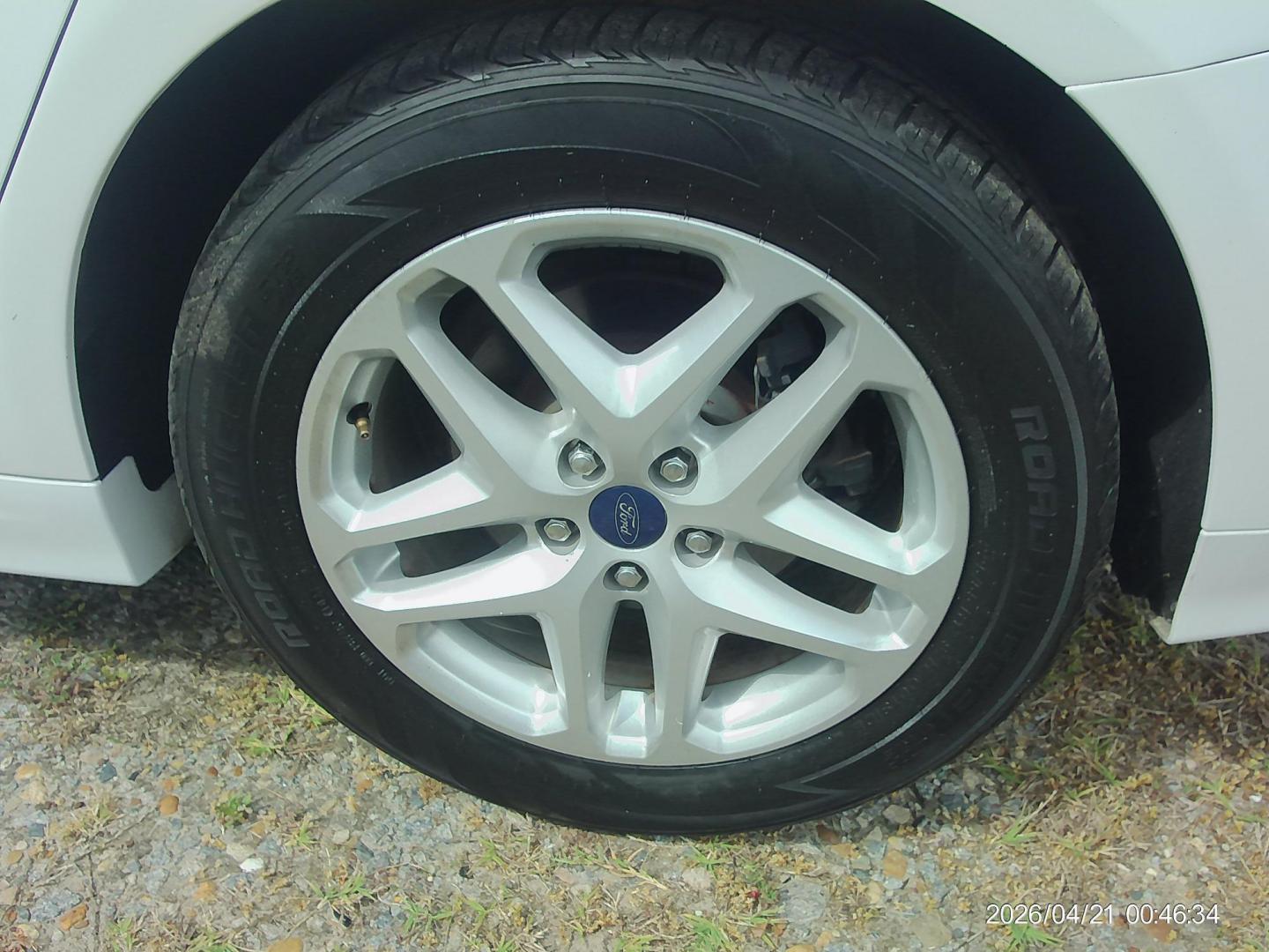 2016 White Ford Fusion SE (1FA6P0HD4G5) with an 1.5L L4 DOHC 16V engine, 6-Speed Automatic transmission, located at 2553 Airline Blvd, Portsmouth, VA, 23701, (757) 488-8331, 36.813889, -76.357597 - ***VEHICLE TERMS*** Down Payment: $999 Weekly Payment: $115 APR: 23.9% Repayment Terms: 42 Months *** CALL ELIZABETH SMITH - DIRECTOR OF MARKETING @ 757-488-8331 TO SCHEDULE YOUR APPOINTMENT TODAY AND GET PRE-APPROVED RIGHT OVER THE PHONE*** - Photo#8