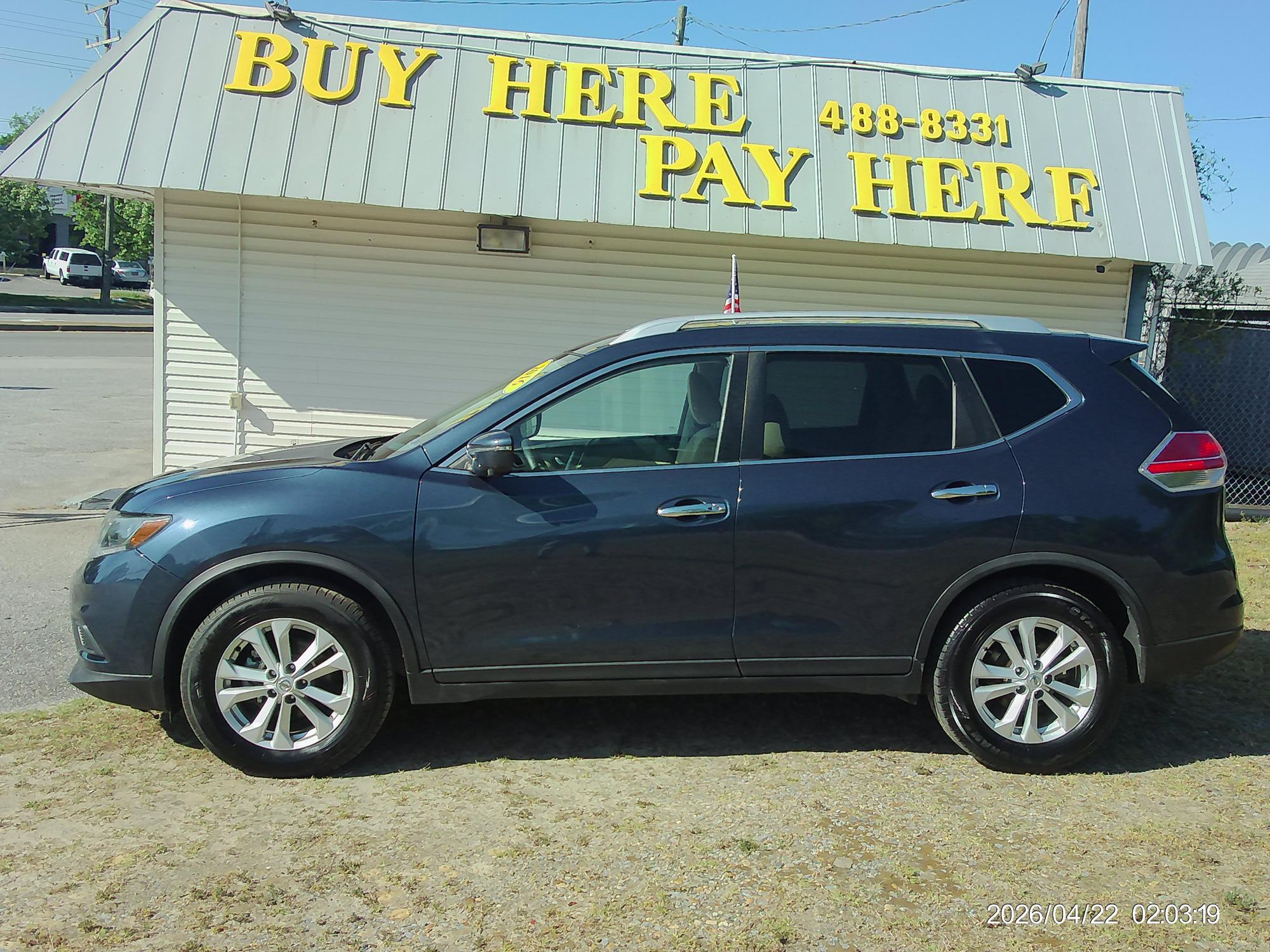 photo of 2016 Nissan Rogue SV AWD