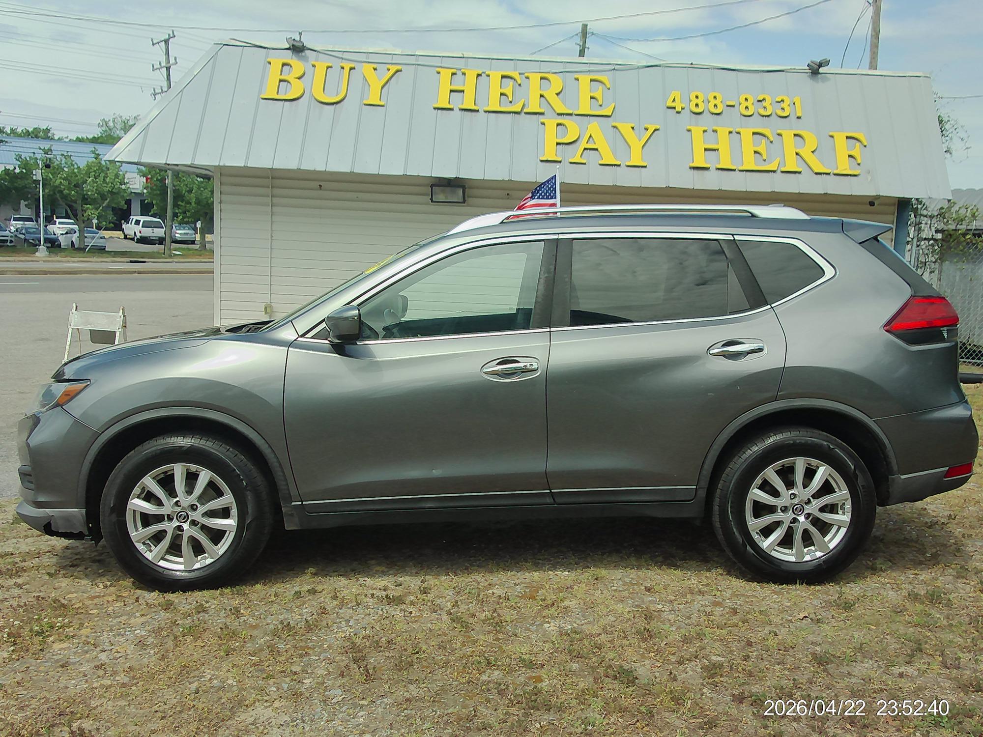photo of 2017 Nissan Rogue S AWD