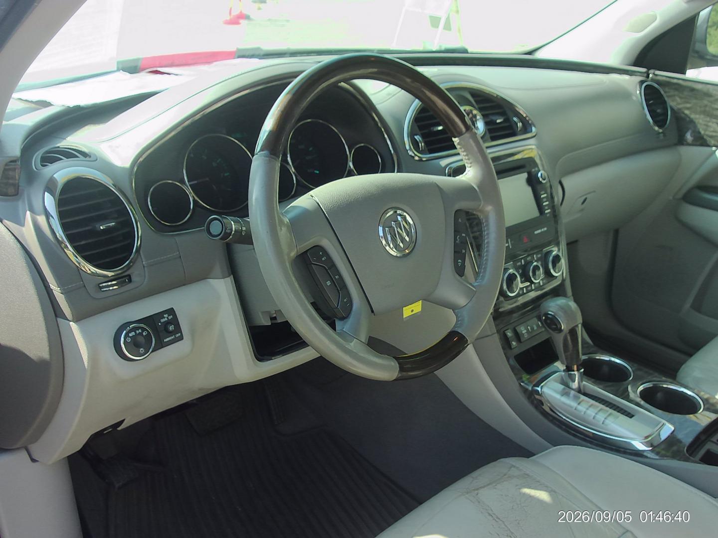 2014 Gray Buick Enclave Leather FWD (5GAKRBKD5EJ) with an 3.6L V6 DOHC 24V engine, 6-Speed Automatic Overdrive transmission, located at 2553 Airline Blvd, Portsmouth, VA, 23701, (757) 488-8331, 36.813889, -76.357597 - ***VEHICLE TERMS*** Down Payment: $899 Weekly Payment: $115 APR: 23.9% Repayment Terms: 42 Months *** CALL ELIZABETH SMITH - DIRECTOR OF MARKETING @ 757-488-8331 TO SCHEDULE YOUR APPOINTMENT TODAY AND GET PRE-APPROVED RIGHT OVER THE PHONE***- Photo#9