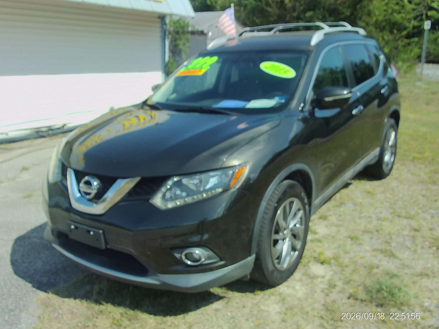 2015 Green Nissan Rogue S AWD (5N1AT2MV1FC) with an 2.5L L4 DOHC 16V engine, Continuously Variable Transmission transmission, located at 2553 Airline Blvd, Portsmouth, VA, 23701, (757) 488-8331, 36.813889, -76.357597 - ***VEHICLE TERMS*** Down Payment: $999 Weekly Payment: $115 APR: 23.9% Repayment Terms: 42 Months *** CALL ELIZABETH SMITH - DIRECTOR OF MARKETING @ 757-488-8331 TO SCHEDULE YOUR APPOINTMENT TODAY AND GET PRE-APPROVED RIGHT OVER THE PHONE***- Photo#1