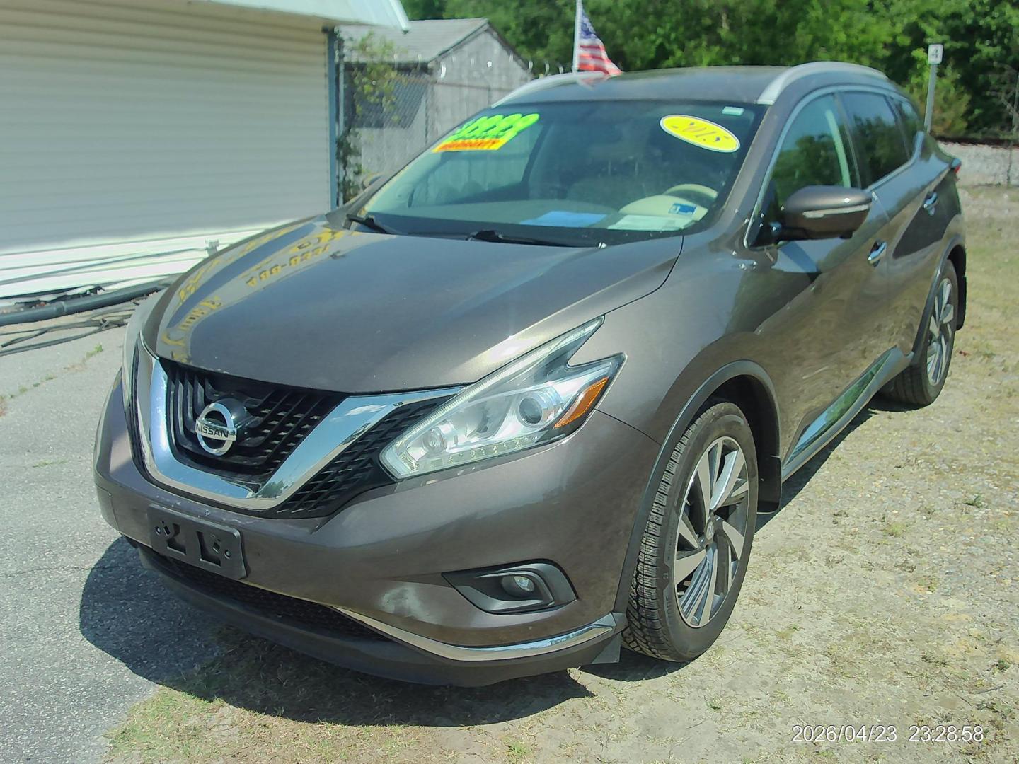 2015 Nissan Murano Platinum AWD (5N1AZ2MH0FN) with an 3.5L V6 DOHC 24V engine, Continuously Variable Transmission transmission, located at 2553 Airline Blvd, Portsmouth, VA, 23701, (757) 488-8331, 36.813889, -76.357597 - ***VEHICLE TERMS*** Down Payment: $1999 Weekly Payment: $125 APR: 23.9% Repayment Terms: 42 Months *** CALL ELIZABETH SMITH - DIRECTOR OF MARKETING @ 757-488-8331 TO SCHEDULE YOUR APPOINTMENT TODAY AND GET PRE-APPROVED RIGHT OVER THE PHONE*** - Photo#1