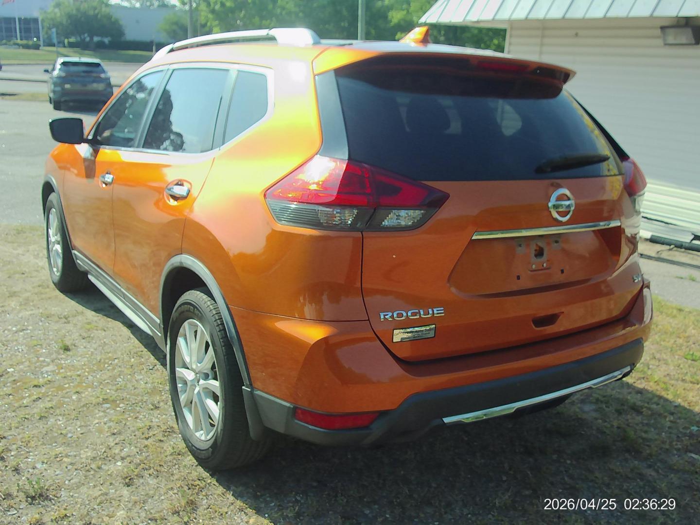 2017 Orange Nissan Rogue SV 2WD (JN8AT2MT2HW) with an 2.5L L4 DOHC 16V engine, CVT transmission, located at 2553 Airline Blvd, Portsmouth, VA, 23701, (757) 488-8331, 36.813889, -76.357597 - ***VEHICLE TERMS*** Down Payment: $1499 Weekly Payment: $120 APR: 23.9% Repayment Terms: 42 Months *** CALL ELIZABETH SMITH - DIRECTOR OF MARKETING @ 757-488-8331 TO SCHEDULE YOUR APPOINTMENT TODAY AND GET PRE-APPROVED RIGHT OVER THE PHONE*** - Photo#7