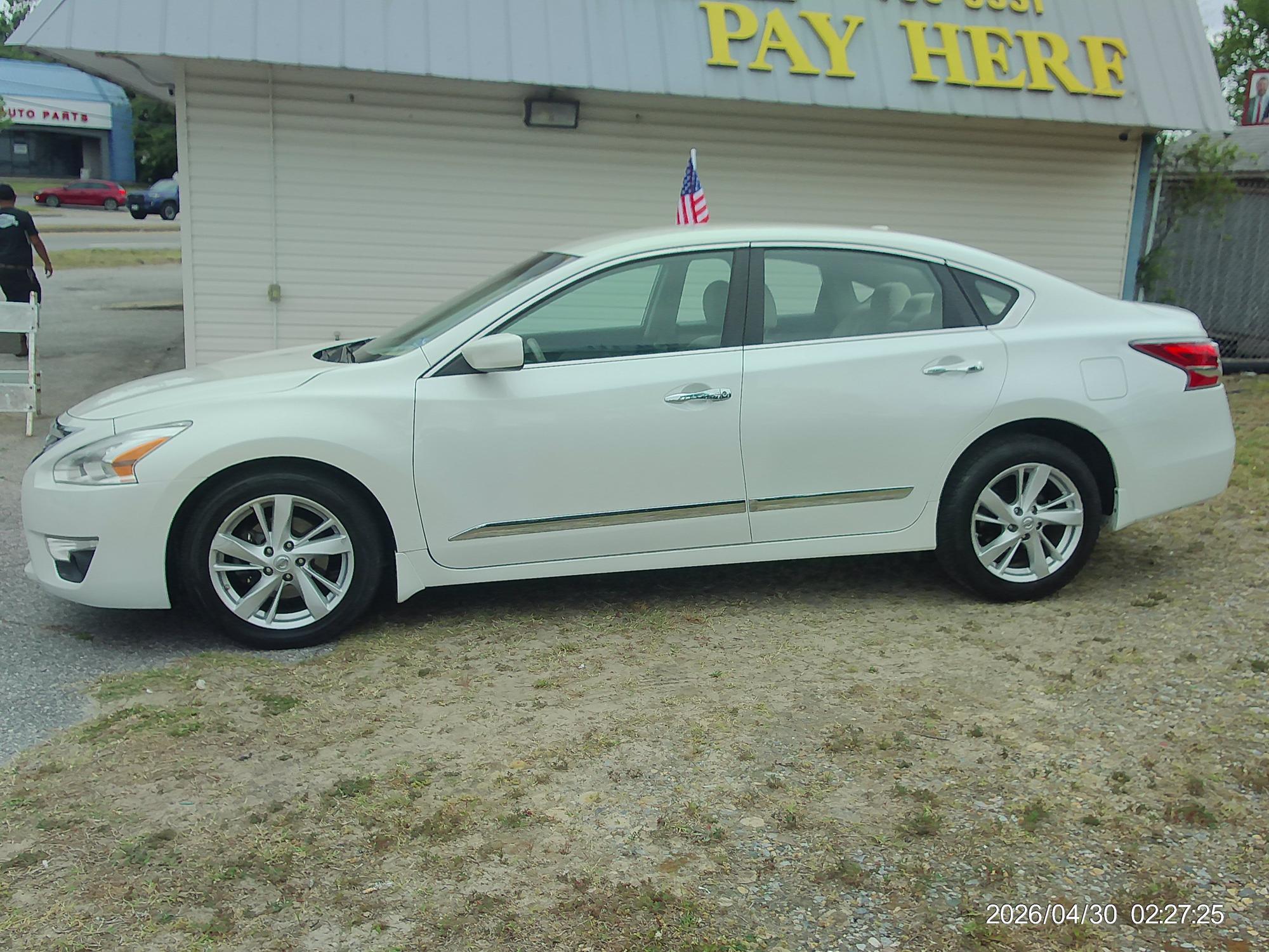 photo of 2015 Nissan Altima 2.5 S