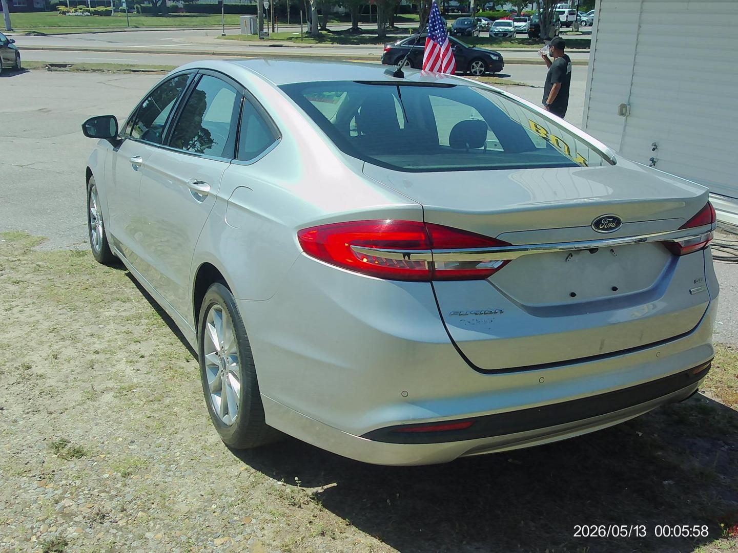 2017 Silver Ford Fusion SE (3FA6P0HD5HR) with an 1.5L L4 DOHC 16V engine, 6A transmission, located at 2553 Airline Blvd, Portsmouth, VA, 23701, (757) 488-8331, 36.813889, -76.357597 - ***VEHICLE TERMS*** Down Payment: $899 Weekly Payment: $115 APR: 23.9% Repayment Terms: 42 Months *** CALL ELIZABETH SMITH - DIRECTOR OF MARKETING @ 757-488-8331 TO SCHEDULE YOUR APPOINTMENT TODAY AND GET PRE-APPROVED RIGHT OVER THE PHONE*** - Photo#7