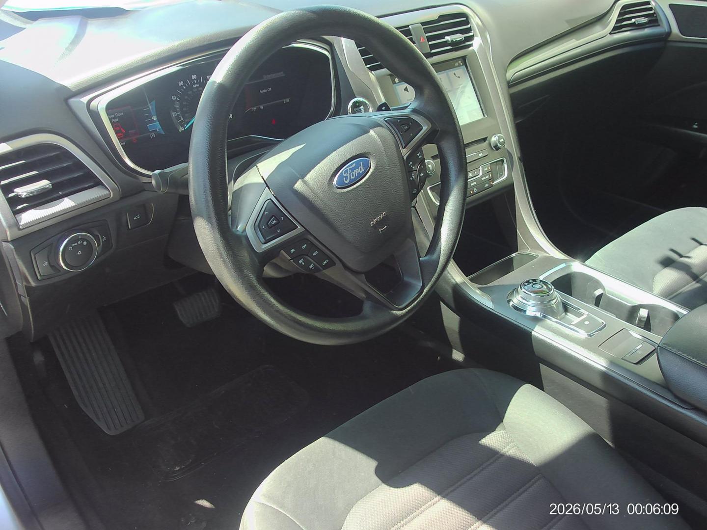 2017 Silver Ford Fusion SE (3FA6P0HD5HR) with an 1.5L L4 DOHC 16V engine, 6A transmission, located at 2553 Airline Blvd, Portsmouth, VA, 23701, (757) 488-8331, 36.813889, -76.357597 - ***VEHICLE TERMS*** Down Payment: $899 Weekly Payment: $115 APR: 23.9% Repayment Terms: 42 Months *** CALL ELIZABETH SMITH - DIRECTOR OF MARKETING @ 757-488-8331 TO SCHEDULE YOUR APPOINTMENT TODAY AND GET PRE-APPROVED RIGHT OVER THE PHONE*** - Photo#9