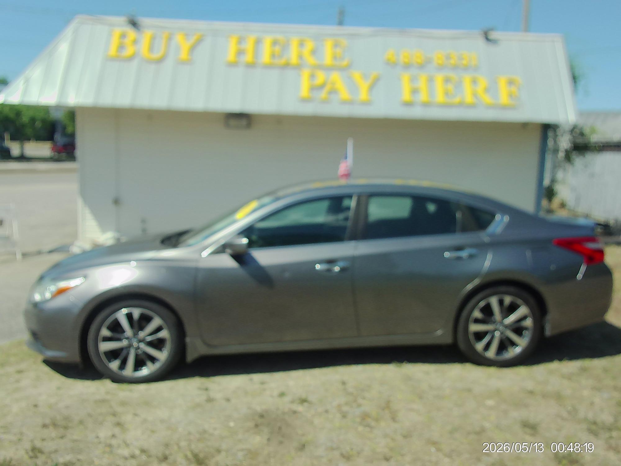 photo of 2016 Nissan Altima 2.5 SL