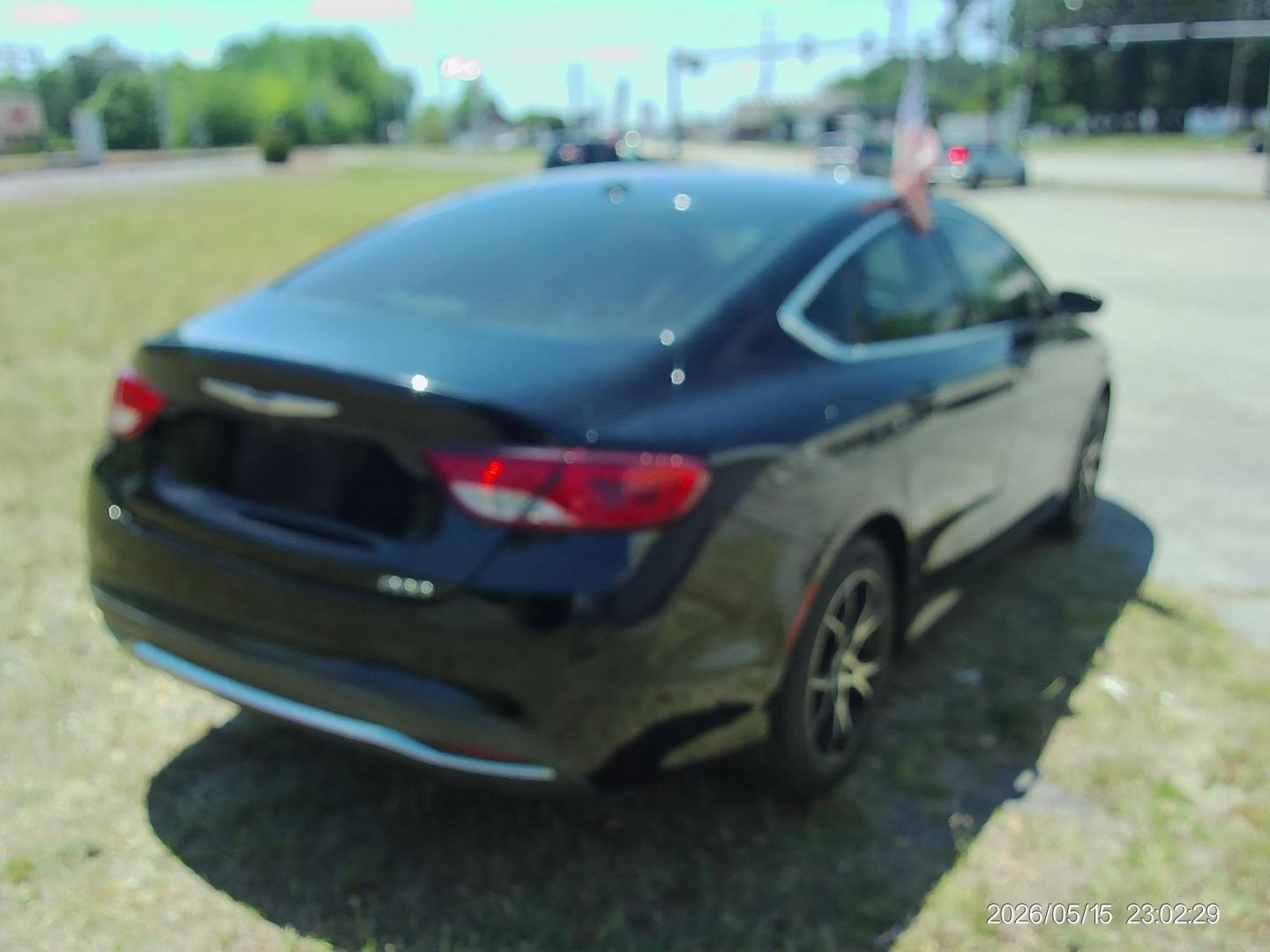 2015 Black Chrysler 200 Limited (1C3CCCAB1FN) with an 2.4L L4 DOHC 16V engine, 9-Speed Automatic transmission, located at 2553 Airline Blvd, Portsmouth, VA, 23701, (757) 488-8331, 36.813889, -76.357597 - ***VEHICLE TERMS*** Down Payment: $699 Weekly Payment: $105 APR: 23.9% Repayment Terms: 42 Months *** CALL ELIZABETH SMITH - DIRECTOR OF MARKETING @ 757-488-8331 TO SCHEDULE YOUR APPOINTMENT TODAY AND GET PRE-APPROVED RIGHT OVER THE PHONE*** - Photo#5