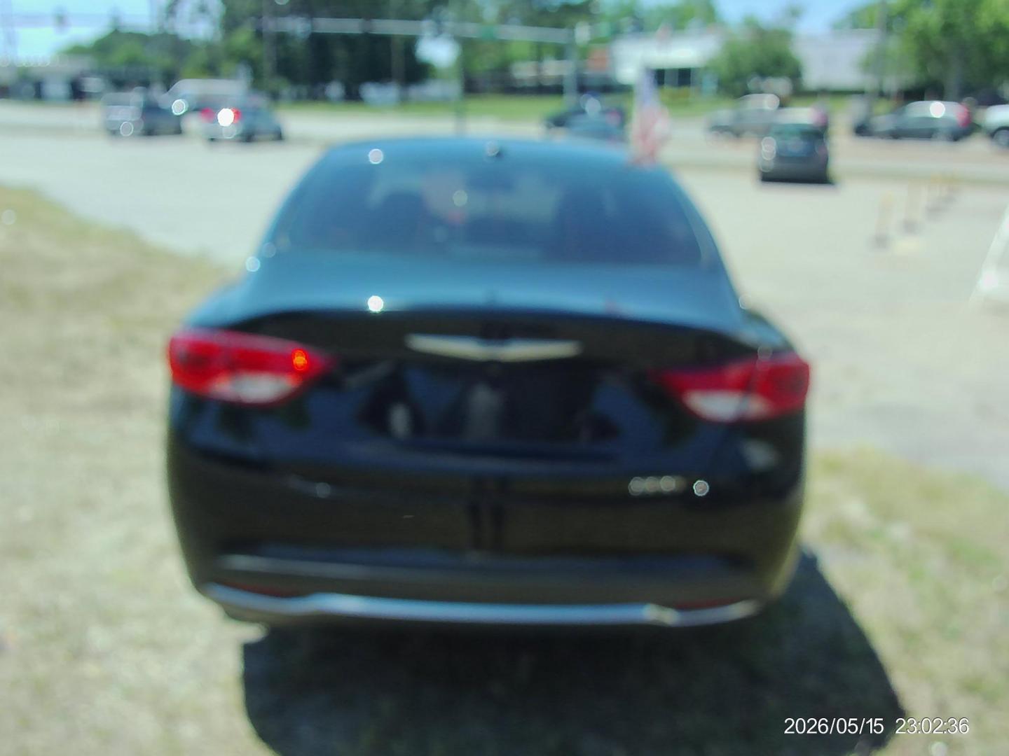 2015 Black Chrysler 200 Limited (1C3CCCAB1FN) with an 2.4L L4 DOHC 16V engine, 9-Speed Automatic transmission, located at 2553 Airline Blvd, Portsmouth, VA, 23701, (757) 488-8331, 36.813889, -76.357597 - ***VEHICLE TERMS*** Down Payment: $699 Weekly Payment: $105 APR: 23.9% Repayment Terms: 42 Months *** CALL ELIZABETH SMITH - DIRECTOR OF MARKETING @ 757-488-8331 TO SCHEDULE YOUR APPOINTMENT TODAY AND GET PRE-APPROVED RIGHT OVER THE PHONE*** - Photo#6