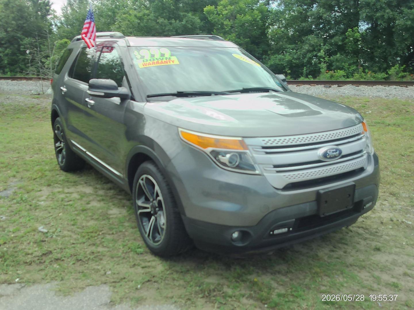 2014 Gray Ford Explorer XLT 4WD (1FM5K8D82EG) with an 3.5L V6 DOHC 24V engine, 6-Speed Automatic transmission, located at 2553 Airline Blvd, Portsmouth, VA, 23701, (757) 488-8331, 36.813889, -76.357597 - ***VEHICLE TERMS*** Down Payment: $999 Weekly Payment: $120 APR: 23.9% Repayment Terms: 42 Months *** CALL ELIZABETH SMITH - DIRECTOR OF MARKETING @ 757-488-8331 TO SCHEDULE YOUR APPOINTMENT TODAY AND GET PRE-APPROVED RIGHT OVER THE PHONE*** - Photo#3