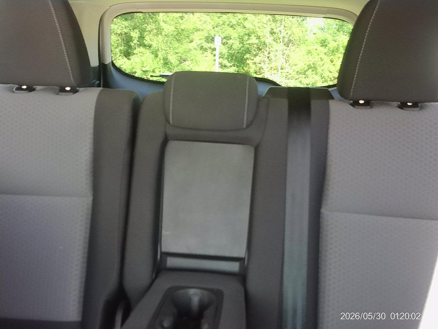 2017 White Ford Escape SE 4WD (1FMCU9GD0HU) with an 1.5L L4 DOHC 16V engine, 6A transmission, located at 2553 Airline Blvd, Portsmouth, VA, 23701, (757) 488-8331, 36.813889, -76.357597 - ***VEHICLE TERMS*** Down Payment: $999 Weekly Payment: $120 APR: 23.9% Repayment Terms: 42 Months *** CALL ELIZABETH SMITH - DIRECTOR OF MARKETING @ 757-488-8331 TO SCHEDULE YOUR APPOINTMENT TODAY AND GET PRE-APPROVED RIGHT OVER THE PHONE*** - Photo#10