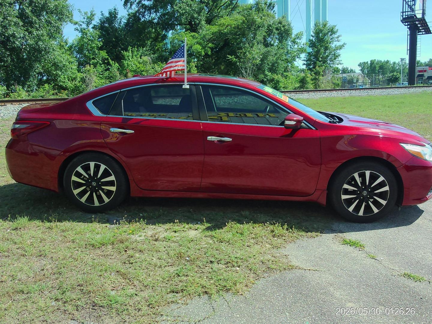 2018 Red Nissan Altima 2.5 (1N4AL3AP9JC) with an 2.5L L4 DOHC 16V engine, CVT transmission, located at 2553 Airline Blvd, Portsmouth, VA, 23701, (757) 488-8331, 36.813889, -76.357597 - ***VEHICLE TERMS*** Down Payment: $999 Weekly Payment: $120 APR: 23.9% Repayment Terms: 42 Months *** CALL ELIZABETH SMITH - DIRECTOR OF MARKETING @ 757-488-8331 TO SCHEDULE YOUR APPOINTMENT TODAY AND GET PRE-APPROVED RIGHT OVER THE PHONE*** - Photo#4