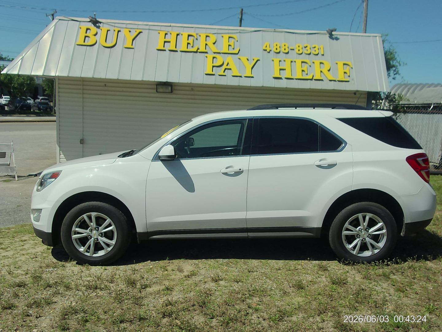 2016 White Chevrolet Equinox LT AWD (2GNFLFEK3G6) with an 2.4L L4 DOHC 16V FFV engine, 6A transmission, located at 2553 Airline Blvd, Portsmouth, VA, 23701, (757) 488-8331, 36.813889, -76.357597 - ***VEHICLE TERMS*** Down Payment: $1499 Weekly Payment: $120 APR: 23.9% Repayment Terms: 42 Months *** CALL ELIZABETH SMITH - DIRECTOR OF MARKETING @ 757-488-8331 TO SCHEDULE YOUR APPOINTMENT TODAY AND GET PRE-APPROVED RIGHT OVER THE PHONE*** - Photo#0