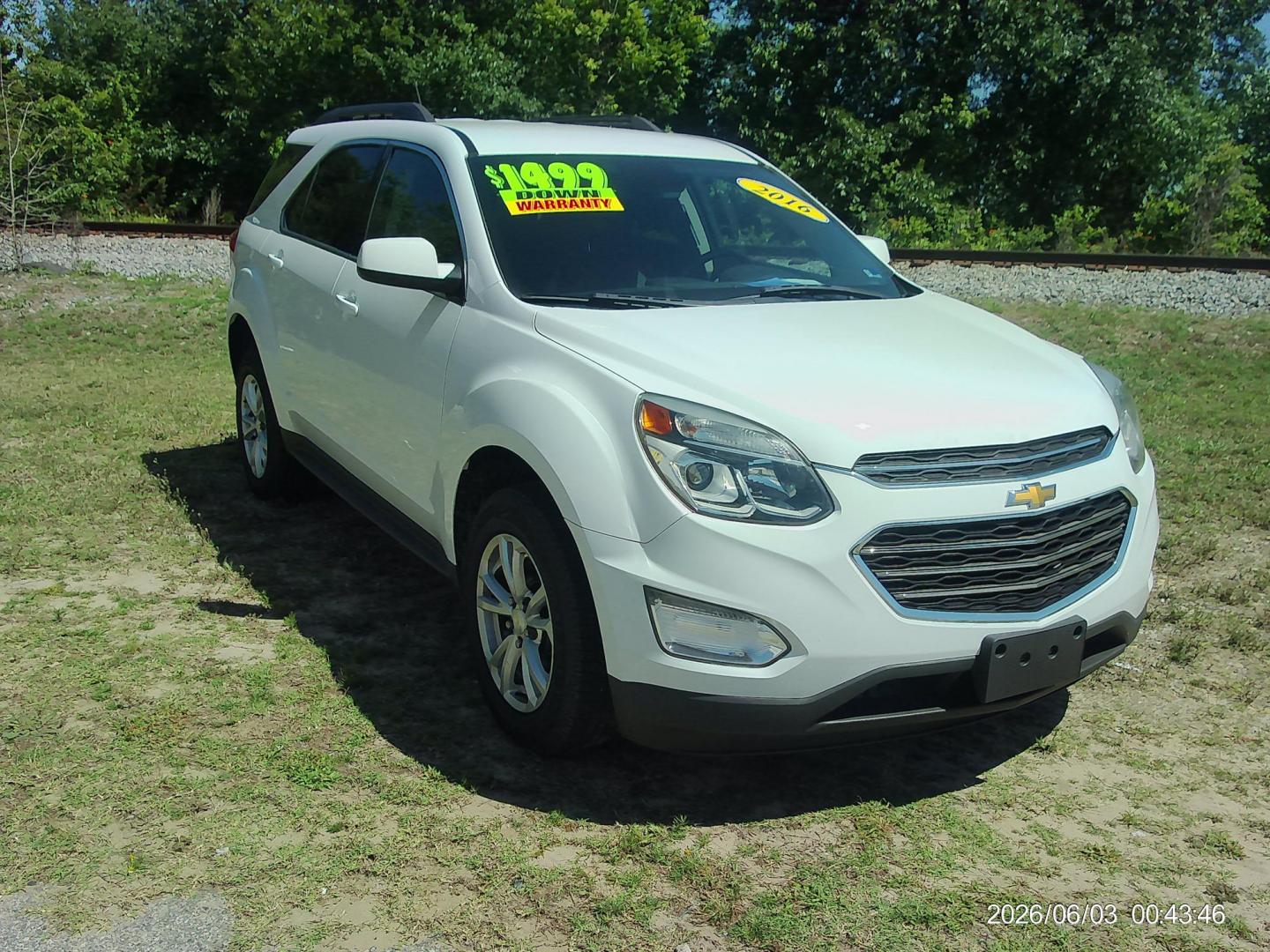 2016 White Chevrolet Equinox LT AWD (2GNFLFEK3G6) with an 2.4L L4 DOHC 16V FFV engine, 6A transmission, located at 2553 Airline Blvd, Portsmouth, VA, 23701, (757) 488-8331, 36.813889, -76.357597 - ***VEHICLE TERMS*** Down Payment: $1499 Weekly Payment: $120 APR: 23.9% Repayment Terms: 42 Months *** CALL ELIZABETH SMITH - DIRECTOR OF MARKETING @ 757-488-8331 TO SCHEDULE YOUR APPOINTMENT TODAY AND GET PRE-APPROVED RIGHT OVER THE PHONE*** - Photo#3