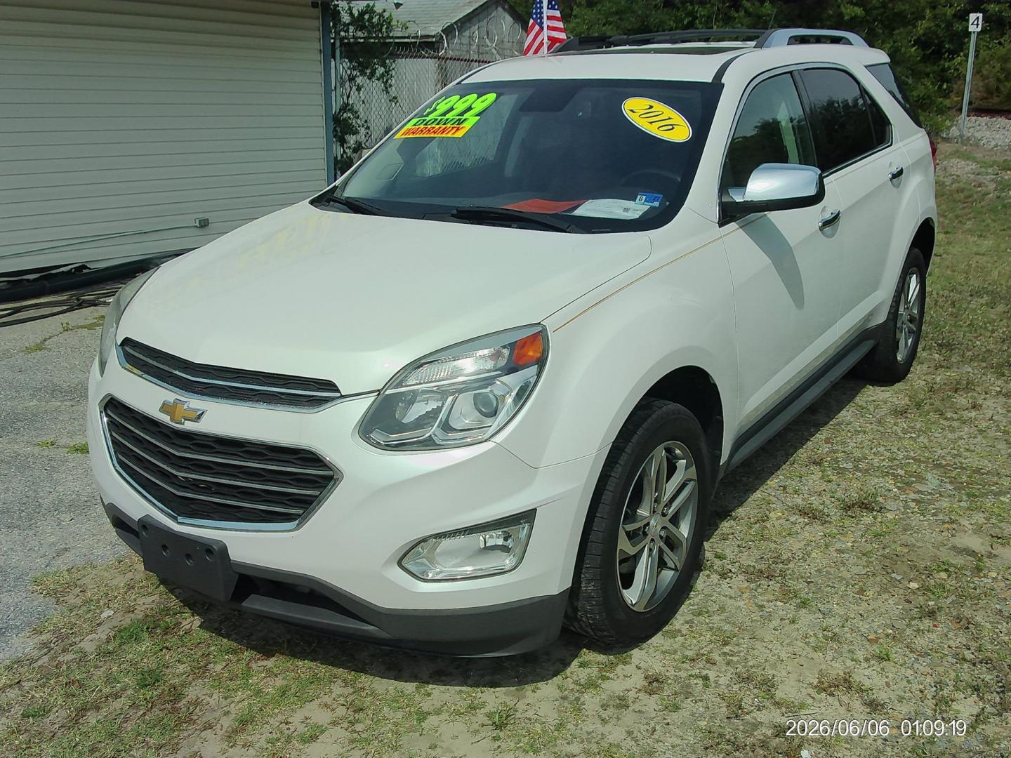 2016 White Chevrolet Equinox LTZ AWD (2GNFLGE33G6) with an 3.6L V6 DOHC 24V engine, 6A transmission, located at 2553 Airline Blvd, Portsmouth, VA, 23701, (757) 488-8331, 36.813889, -76.357597 - Photo#1