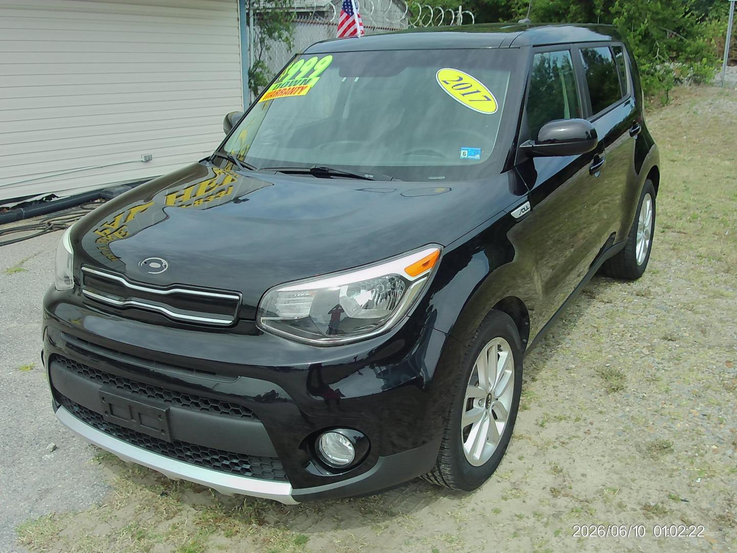 2017 Black Kia Soul + (KNDJP3A54H7) with an 2.0L L4 DOHC 16V engine, 6A transmission, located at 2553 Airline Blvd, Portsmouth, VA, 23701, (757) 488-8331, 36.813889, -76.357597 - ***VEHICLE TERMS*** Down Payment: $999 Weekly Payment: $115 APR: 23.9% Repayment Terms: 42 Months *** CALL ELIZABETH SMITH - DIRECTOR OF MARKETING @ 757-488-8331 TO SCHEDULE YOUR APPOINTMENT TODAY AND GET PRE-APPROVED RIGHT OVER THE PHONE*** - Photo#1