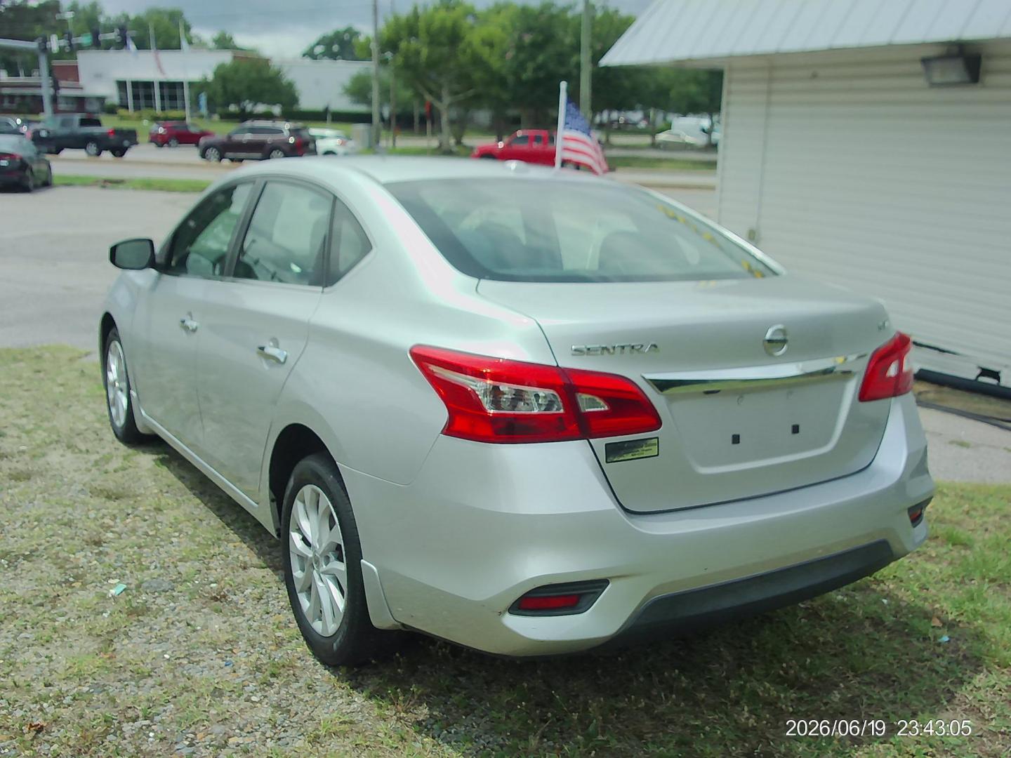 2019 Silver Nissan Sentra S CVT (3N1AB7AP6KY) with an 1.8L L4 SFI DOHC 16V engine, CVT transmission, located at 2553 Airline Blvd, Portsmouth, VA, 23701, (757) 488-8331, 36.813889, -76.357597 - ***VEHICLE TERMS*** Down Payment: $899 Weekly Payment: $115 APR: 23.9% Repayment Terms: 42 Months *** CALL ELIZABETH SMITH - DIRECTOR OF MARKETING @ 757-488-8331 TO SCHEDULE YOUR APPOINTMENT TODAY AND GET PRE-APPROVED RIGHT OVER THE PHONE***- Photo#7