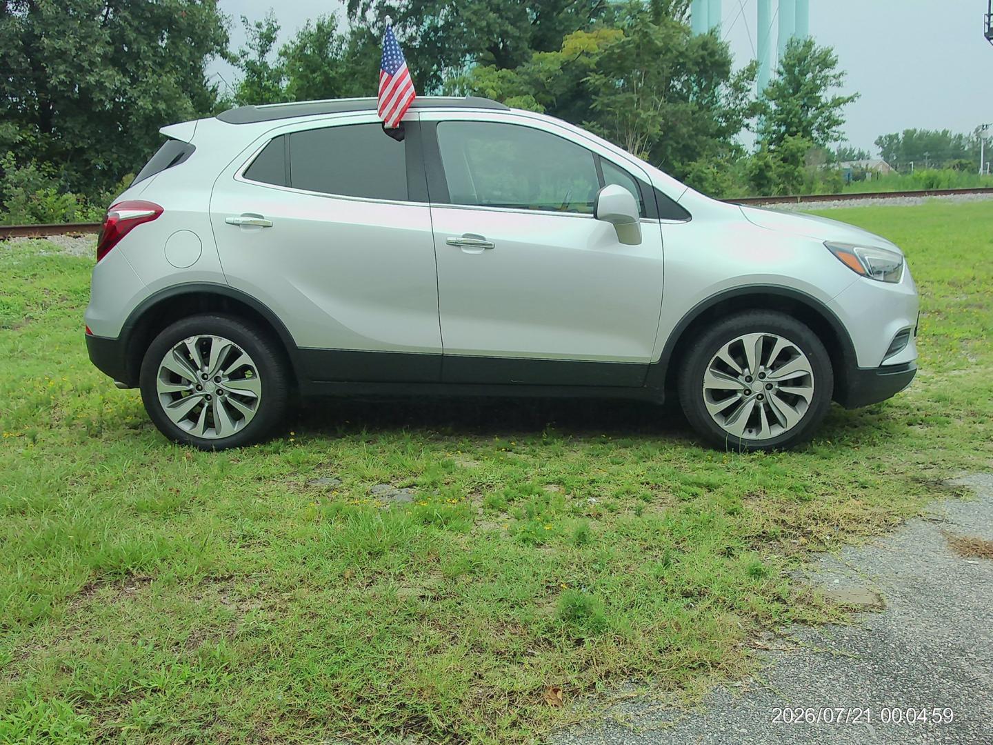 2020 Silver Buick Encore Preferred AWD (KL4CJESB8LB) with an 1.4L L4 DOHC 16V TURBO engine, 6A transmission, located at 2553 Airline Blvd, Portsmouth, VA, 23701, (757) 488-8331, 36.813889, -76.357597 - ***VEHICLE TERMS*** Down Payment: $1499 Weekly Payment: $125 APR: 23.9% Repayment Terms: 42 Months *** CALL ELIZABETH SMITH - DIRECTOR OF MARKETING @ 757-488-8331 TO SCHEDULE YOUR APPOINTMENT TODAY AND GET PRE-APPROVED RIGHT OVER THE PHONE***- Photo#4