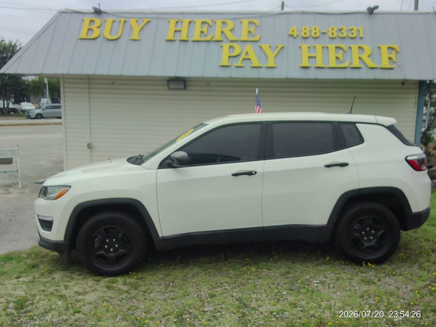 2019 White Jeep Compass Sport FWD (3C4NJCAB1KT) with an 2.4L L4 DOHC 16V engine, located at 2553 Airline Blvd, Portsmouth, VA, 23701, (757) 488-8331, 36.813889, -76.357597 - ***VEHICLE TERMS*** Down Payment: $1499 Weekly Payment: $125 APR: 23.9% Repayment Terms: 42 Months *** CALL ELIZABETH SMITH - DIRECTOR OF MARKETING @ 757-488-8331 TO SCHEDULE YOUR APPOINTMENT TODAY AND GET PRE-APPROVED RIGHT OVER THE PHONE***- Photo#0