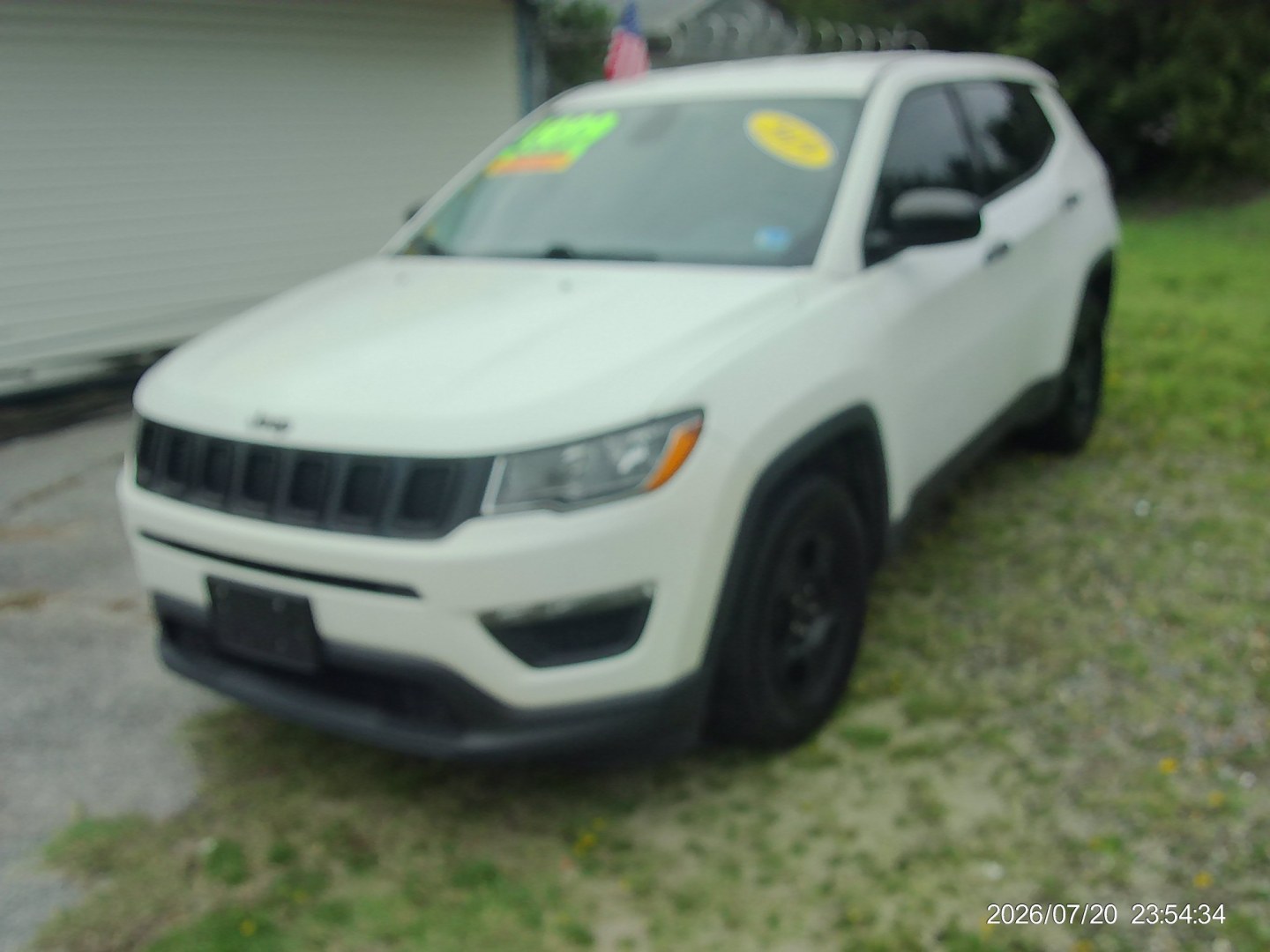 2019 White Jeep Compass Sport FWD (3C4NJCAB1KT) with an 2.4L L4 DOHC 16V engine, located at 2553 Airline Blvd, Portsmouth, VA, 23701, (757) 488-8331, 36.813889, -76.357597 - ***VEHICLE TERMS*** Down Payment: $1499 Weekly Payment: $125 APR: 23.9% Repayment Terms: 42 Months *** CALL ELIZABETH SMITH - DIRECTOR OF MARKETING @ 757-488-8331 TO SCHEDULE YOUR APPOINTMENT TODAY AND GET PRE-APPROVED RIGHT OVER THE PHONE***- Photo#1