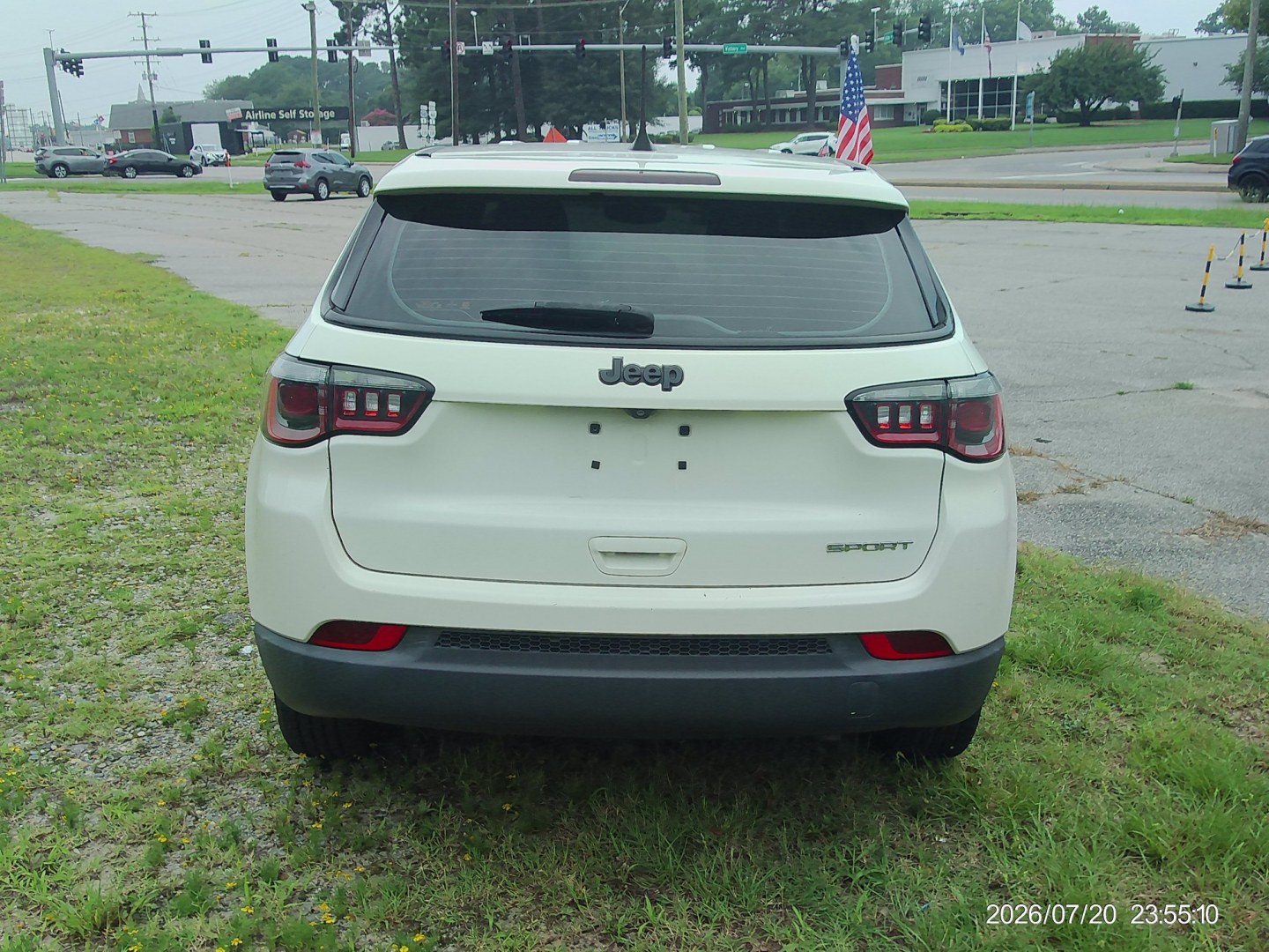 2019 White Jeep Compass Sport FWD (3C4NJCAB1KT) with an 2.4L L4 DOHC 16V engine, located at 2553 Airline Blvd, Portsmouth, VA, 23701, (757) 488-8331, 36.813889, -76.357597 - ***VEHICLE TERMS*** Down Payment: $1499 Weekly Payment: $125 APR: 23.9% Repayment Terms: 42 Months *** CALL ELIZABETH SMITH - DIRECTOR OF MARKETING @ 757-488-8331 TO SCHEDULE YOUR APPOINTMENT TODAY AND GET PRE-APPROVED RIGHT OVER THE PHONE***- Photo#6