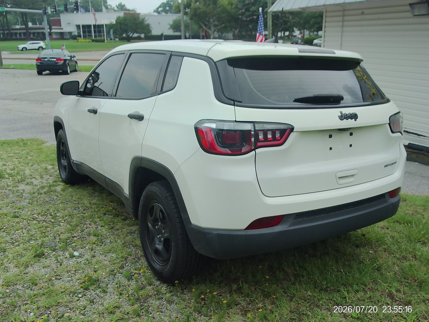 2019 White Jeep Compass Sport FWD (3C4NJCAB1KT) with an 2.4L L4 DOHC 16V engine, located at 2553 Airline Blvd, Portsmouth, VA, 23701, (757) 488-8331, 36.813889, -76.357597 - ***VEHICLE TERMS*** Down Payment: $1499 Weekly Payment: $125 APR: 23.9% Repayment Terms: 42 Months *** CALL ELIZABETH SMITH - DIRECTOR OF MARKETING @ 757-488-8331 TO SCHEDULE YOUR APPOINTMENT TODAY AND GET PRE-APPROVED RIGHT OVER THE PHONE***- Photo#7