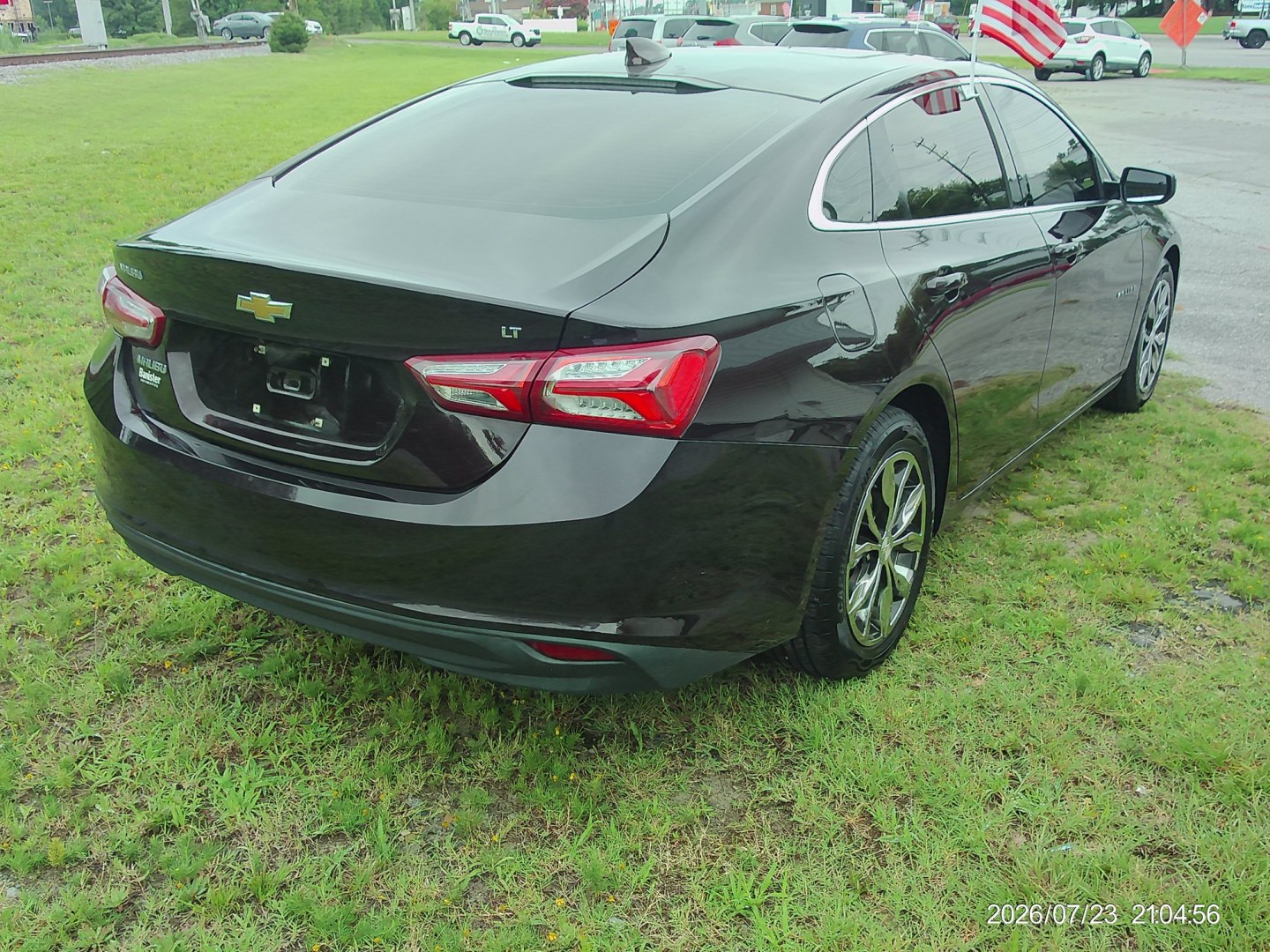 2020 Purple Chevrolet Malibu LT (1G1ZD5ST7LF) with an 1.5L L4 DOHC 16V engine, 6A transmission, located at 2553 Airline Blvd, Portsmouth, VA, 23701, (757) 488-8331, 36.813889, -76.357597 - ***VEHICLE TERMS*** Down Payment: $1499 Weekly Payment: $125 APR: 23.9% Repayment Terms: 42 Months *** CALL ELIZABETH SMITH - DIRECTOR OF MARKETING @ 757-488-8331 TO SCHEDULE YOUR APPOINTMENT TODAY AND GET PRE-APPROVED RIGHT OVER THE PHONE***- Photo#5