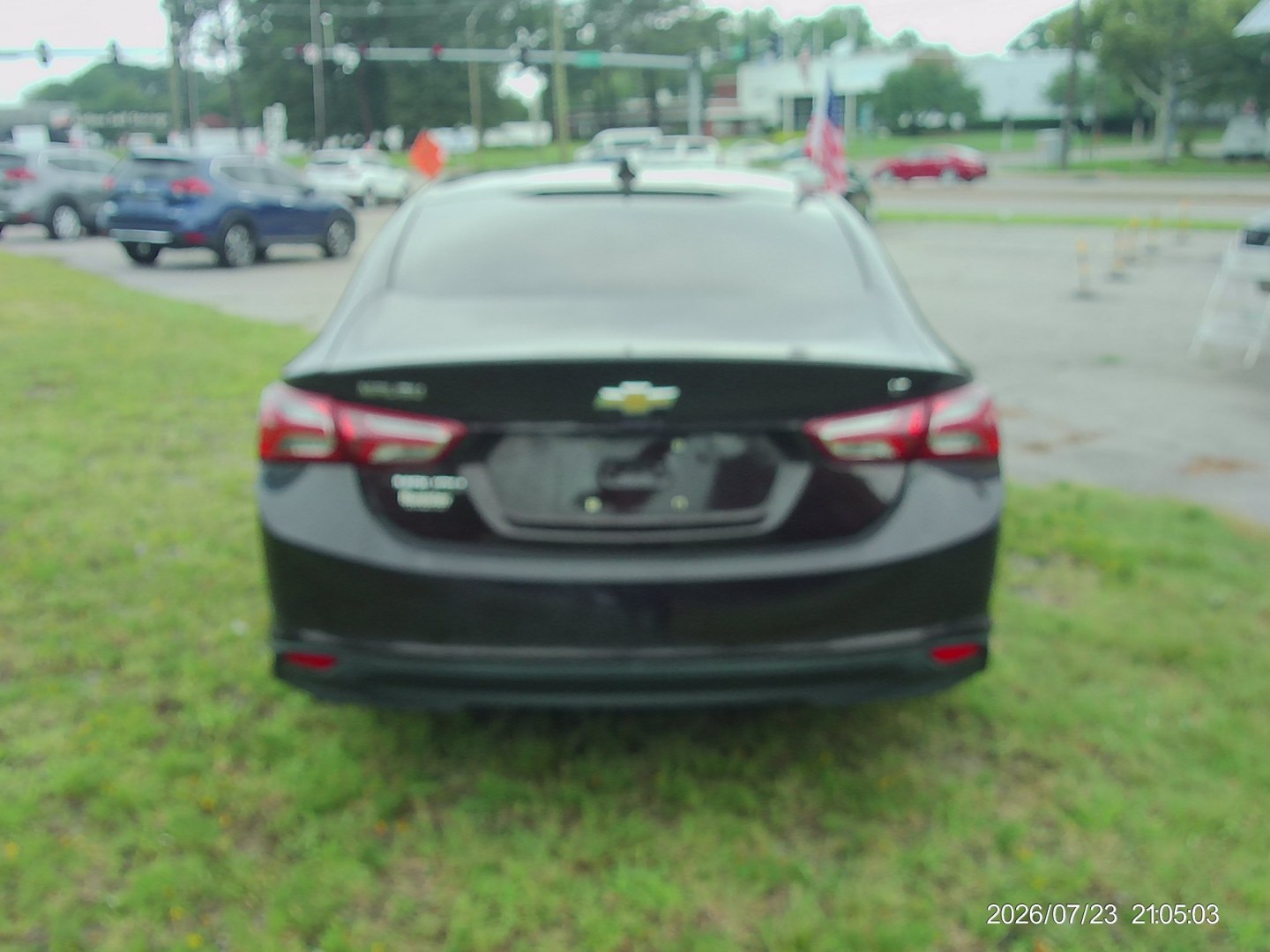 2020 Purple Chevrolet Malibu LT (1G1ZD5ST7LF) with an 1.5L L4 DOHC 16V engine, 6A transmission, located at 2553 Airline Blvd, Portsmouth, VA, 23701, (757) 488-8331, 36.813889, -76.357597 - ***VEHICLE TERMS*** Down Payment: $1499 Weekly Payment: $125 APR: 23.9% Repayment Terms: 42 Months *** CALL ELIZABETH SMITH - DIRECTOR OF MARKETING @ 757-488-8331 TO SCHEDULE YOUR APPOINTMENT TODAY AND GET PRE-APPROVED RIGHT OVER THE PHONE***- Photo#6