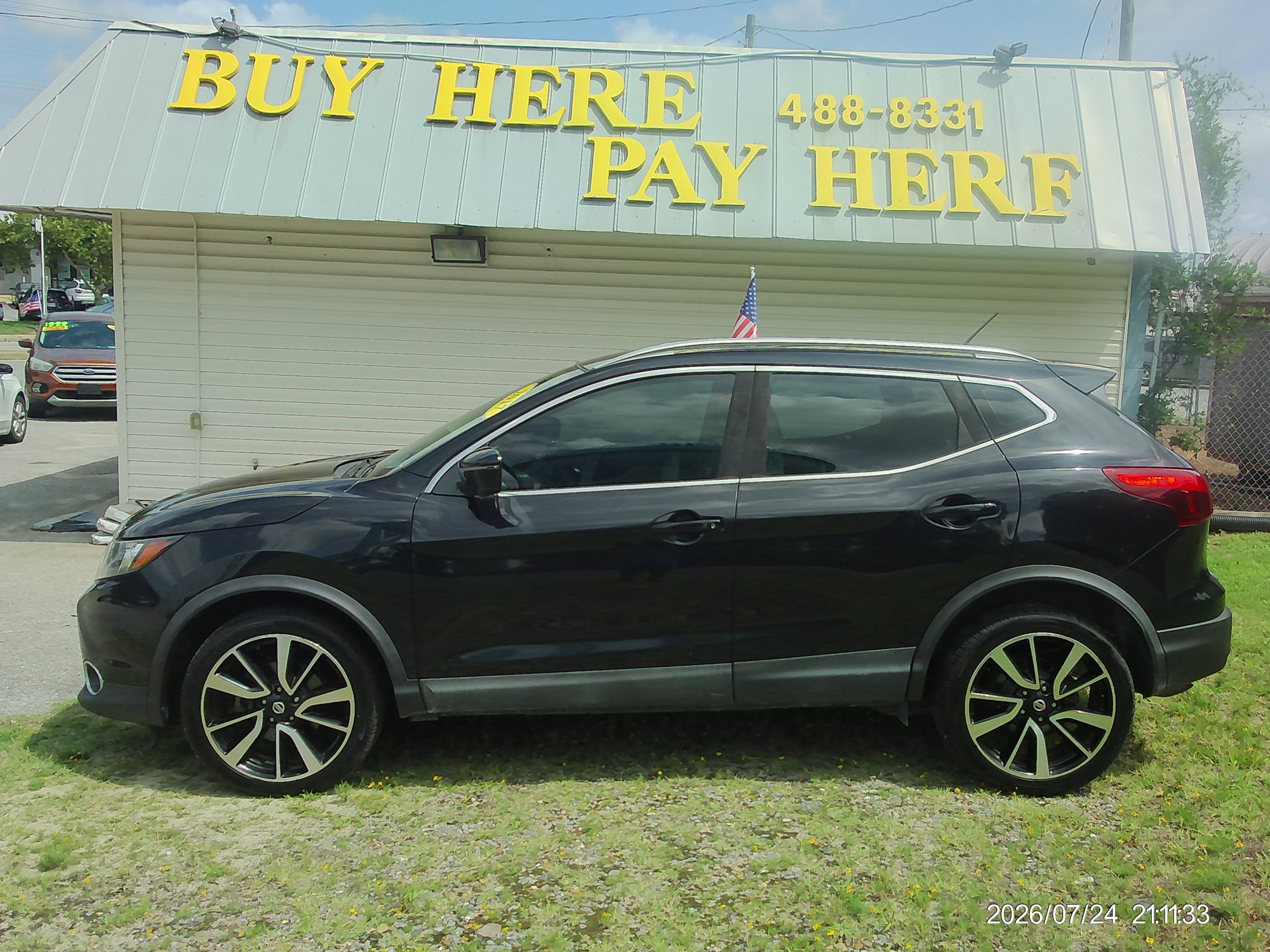photo of 2017 Nissan Rogue Sport SL AWD