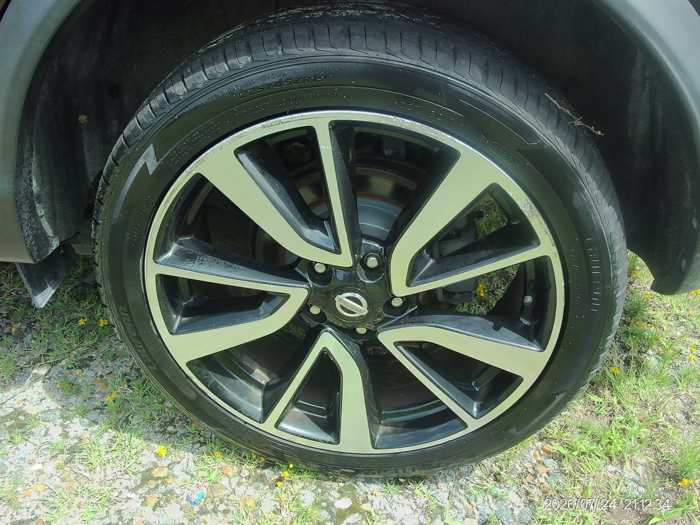 2017 Black Nissan Rogue Sport SL AWD (JN1BJ1CR5HW) with an 2.0L L4 DOHC 16V engine, CVT transmission, located at 2553 Airline Blvd, Portsmouth, VA, 23701, (757) 488-8331, 36.813889, -76.357597 - ***VEHICLE TERMS*** Down Payment: $1499 Weekly Payment: $125 APR: 23.9% Repayment Terms: 42 Months *** CALL ELIZABETH SMITH - DIRECTOR OF MARKETING @ 757-488-8331 TO SCHEDULE YOUR APPOINTMENT TODAY AND GET PRE-APPROVED RIGHT OVER THE PHONE***- Photo#8