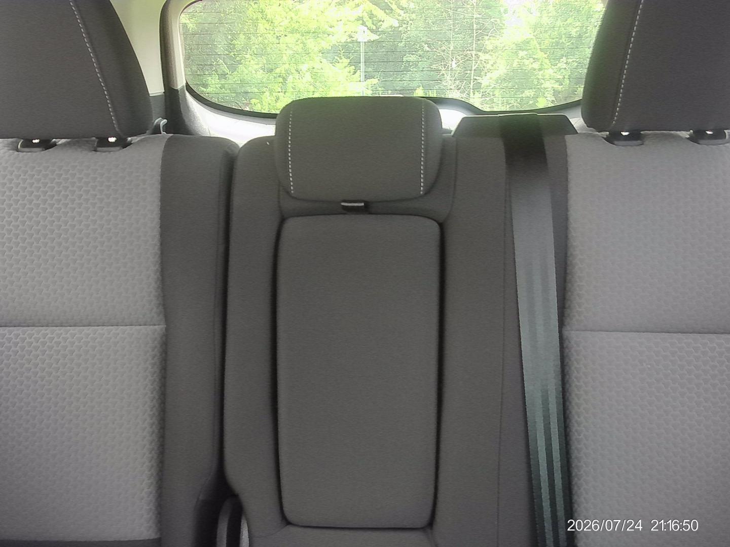 2017 Orange Ford Escape SE 4WD (1FMCU9G93HU) with an 2.0L L4 DOHC 16V engine, 6A transmission, located at 2553 Airline Blvd, Portsmouth, VA, 23701, (757) 488-8331, 36.813889, -76.357597 - ***VEHICLE TERMS*** Down Payment: $999 Weekly Payment: $115 APR: 23.9% Repayment Terms: 42 Months *** CALL ELIZABETH SMITH - DIRECTOR OF MARKETING @ 757-488-8331 TO SCHEDULE YOUR APPOINTMENT TODAY AND GET PRE-APPROVED RIGHT OVER THE PHONE***- Photo#10