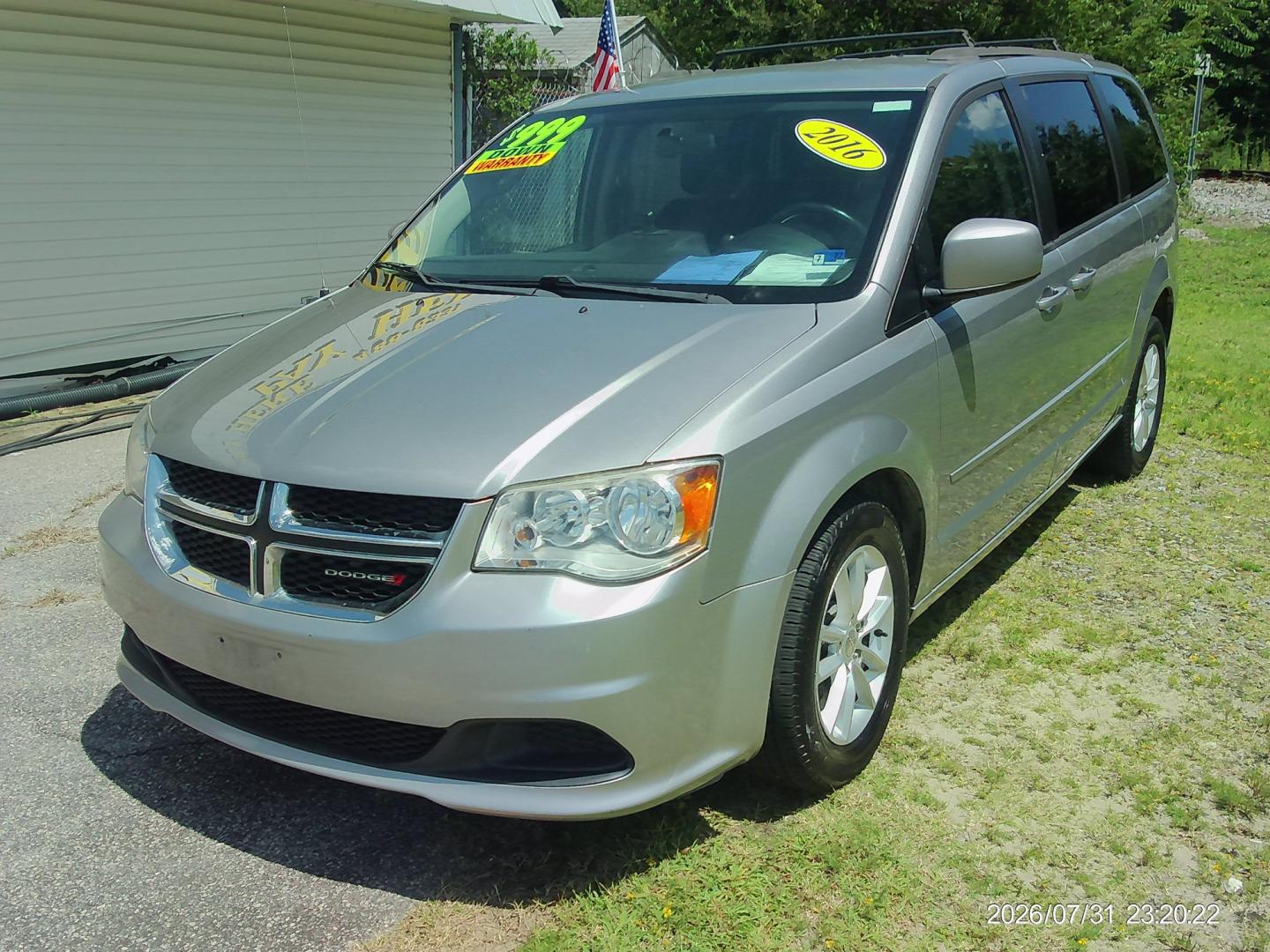 2016 Silver Dodge Grand Caravan SXT (2C4RDGCG3GR) with an 3.6L V6 DOHC 24V engine, 6A transmission, located at 2553 Airline Blvd, Portsmouth, VA, 23701, (757) 488-8331, 36.813889, -76.357597 - ***VEHICLE TERMS*** Down Payment: $999 Weekly Payment: $120 APR: 23.9% Repayment Terms: 42 Months *** CALL ELIZABETH SMITH - DIRECTOR OF MARKETING @ 757-488-8331 TO SCHEDULE YOUR APPOINTMENT TODAY AND GET PRE-APPROVED RIGHT OVER THE PHONE***- Photo#1