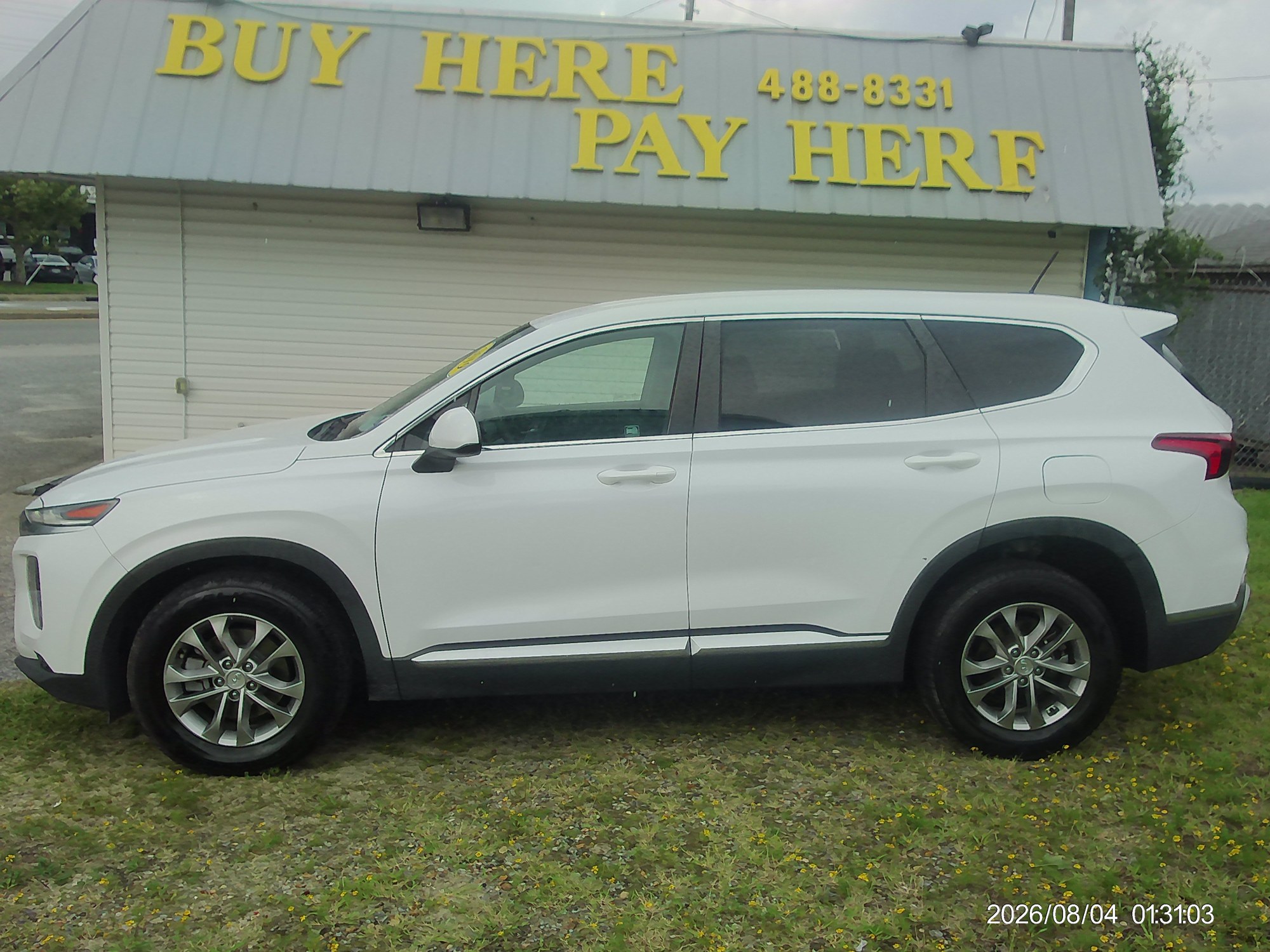 photo of 2019 Hyundai Santa Fe SE 2.4 AWD
